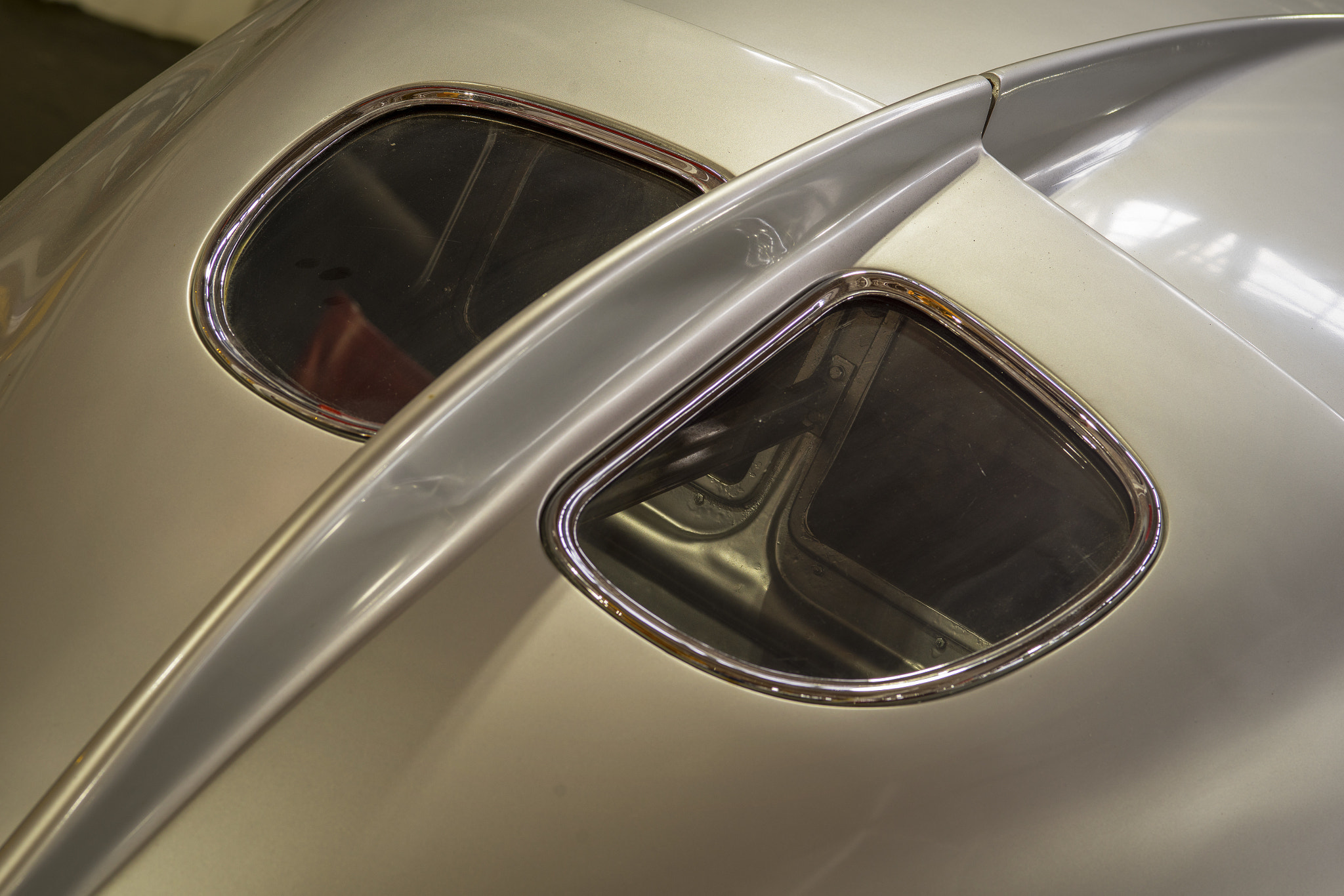 ZEISS Makro-Planar T* 100mm F2 sample photo. 1947 tatra t-87 saloon photography