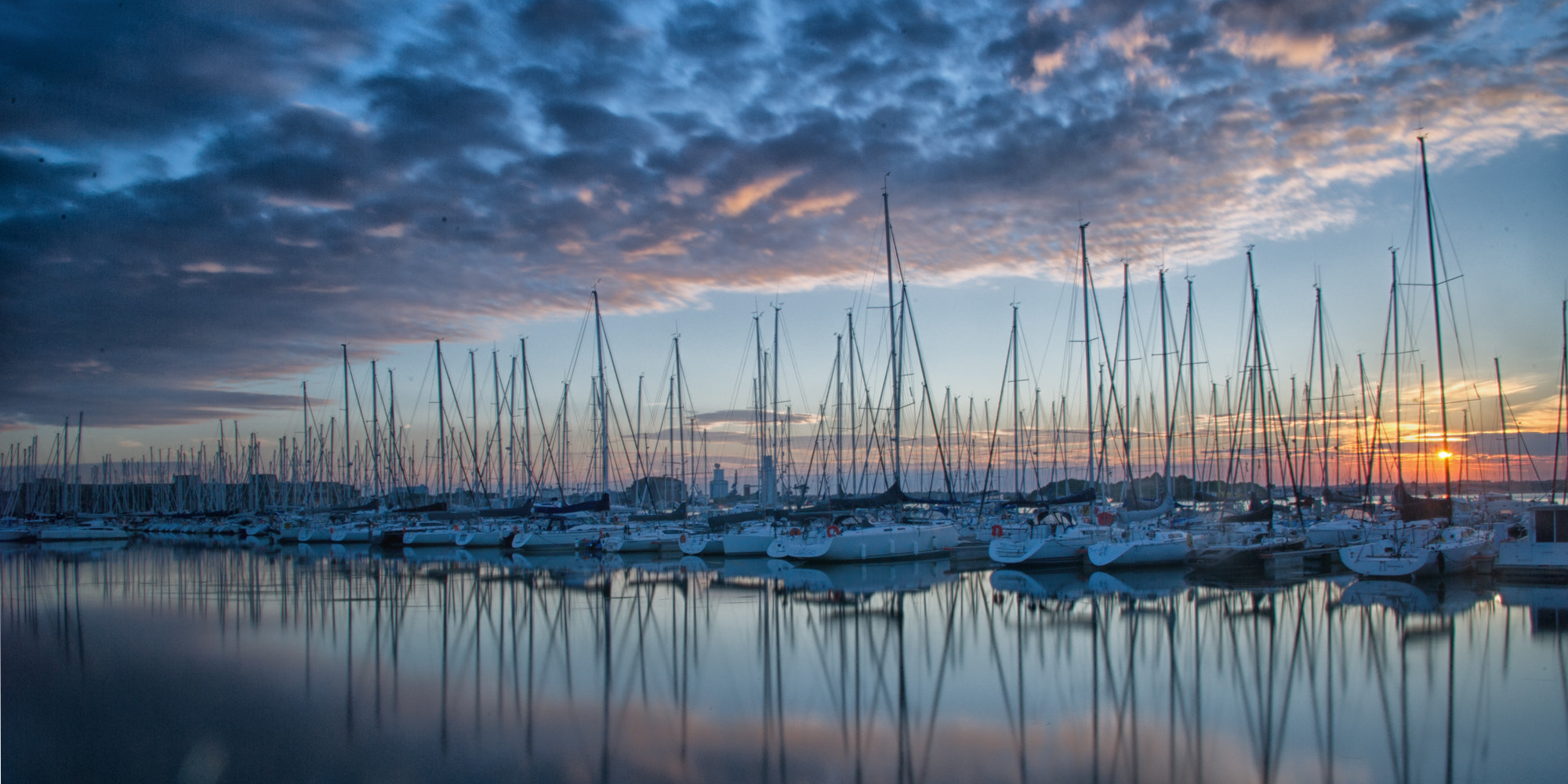 Nikon D3S sample photo. Le manteau nuageux photography