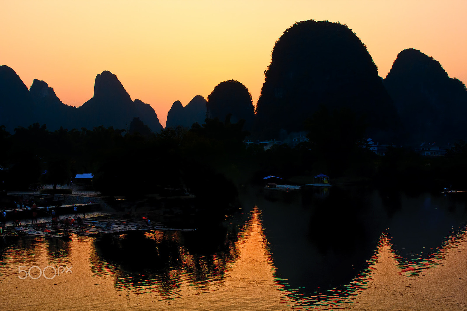 Canon EOS 60D + EF28-70mm f/2.8L USM sample photo. Yulong river and karst mountains at sunset photography