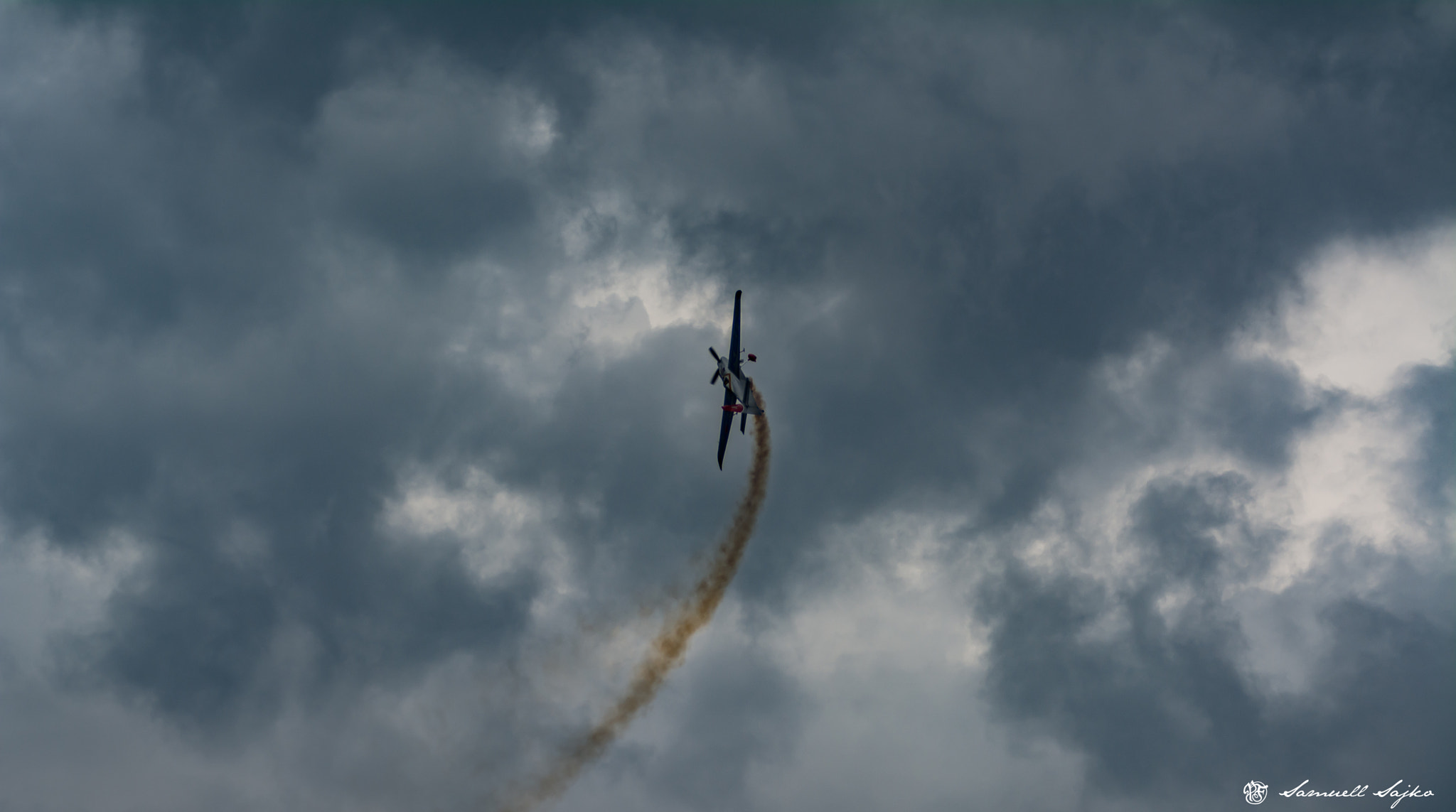 Sigma 70-200mm F2.8 EX DG OS HSM sample photo. Cloudy smoke ... photography