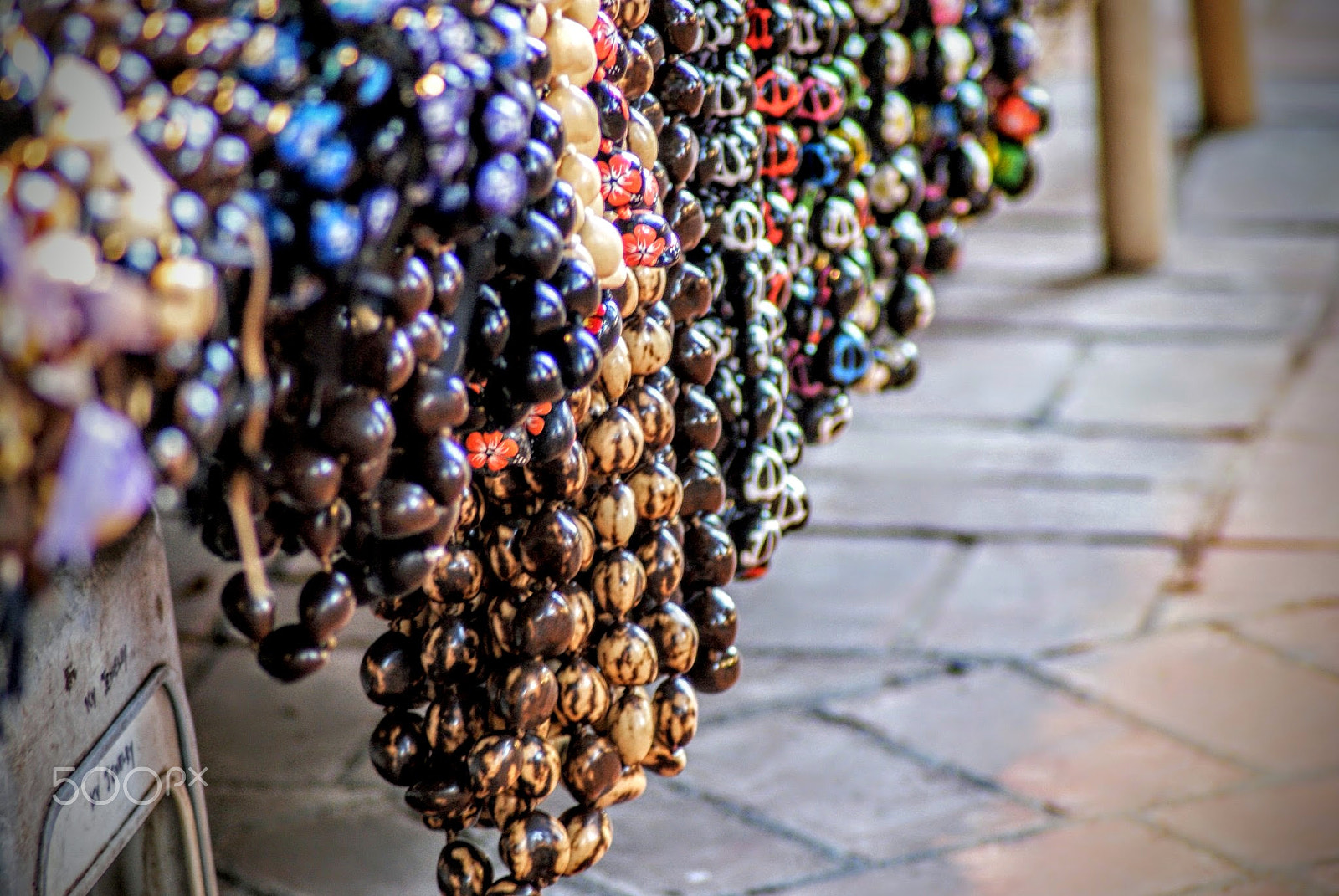 Sony Alpha DSLR-A200 + Tamron Lens (255) sample photo. Beads photography