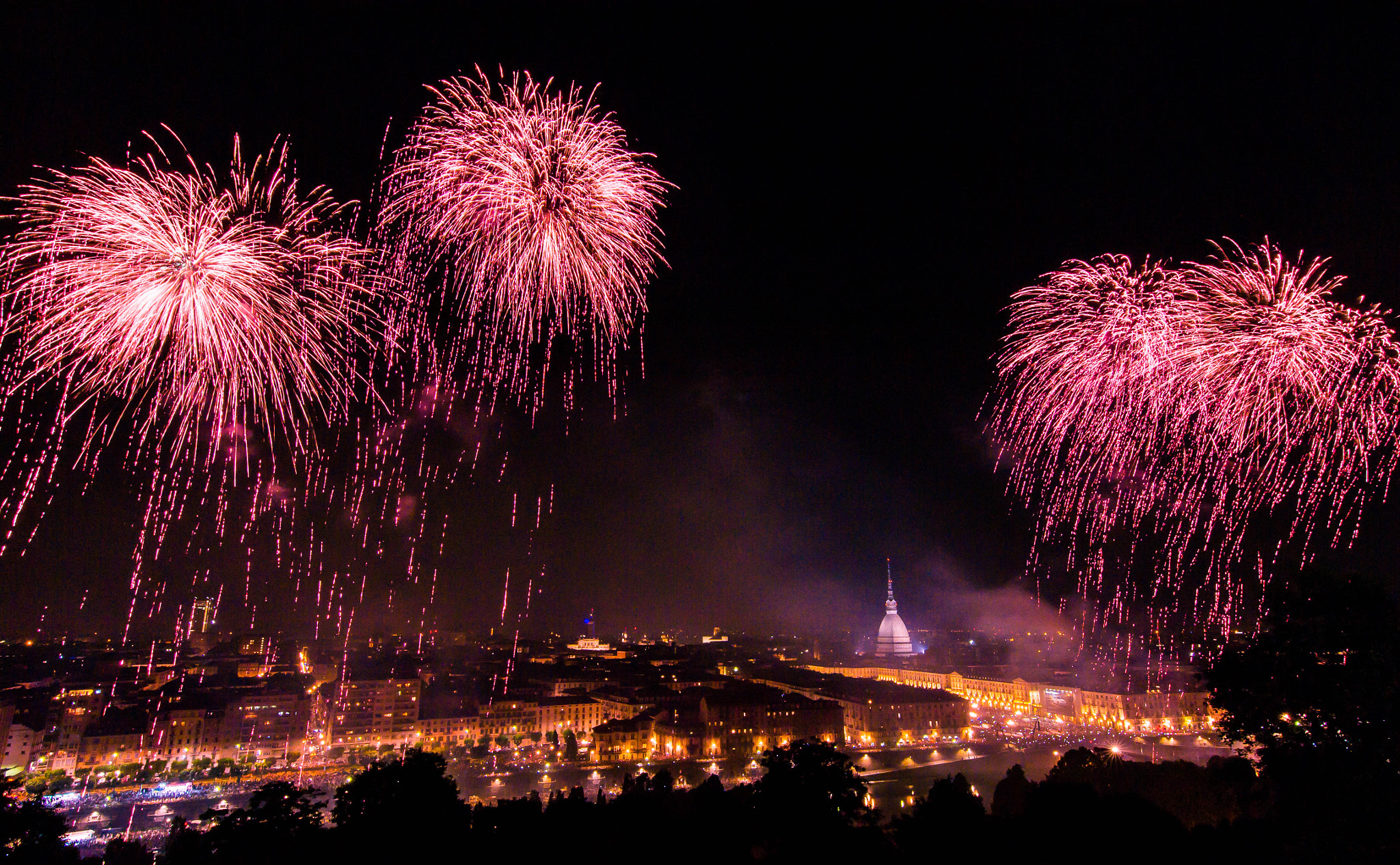 Nikon D3100 sample photo. Pink night photography