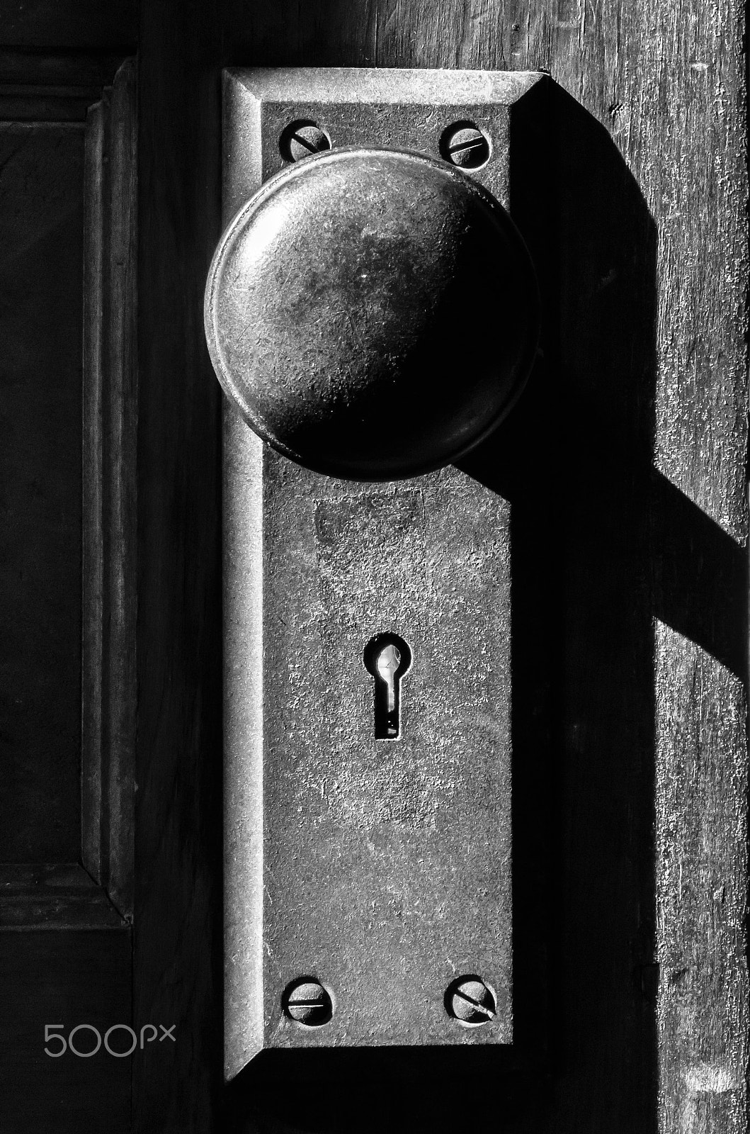 Canon EOS 650D (EOS Rebel T4i / EOS Kiss X6i) sample photo. Old door photography
