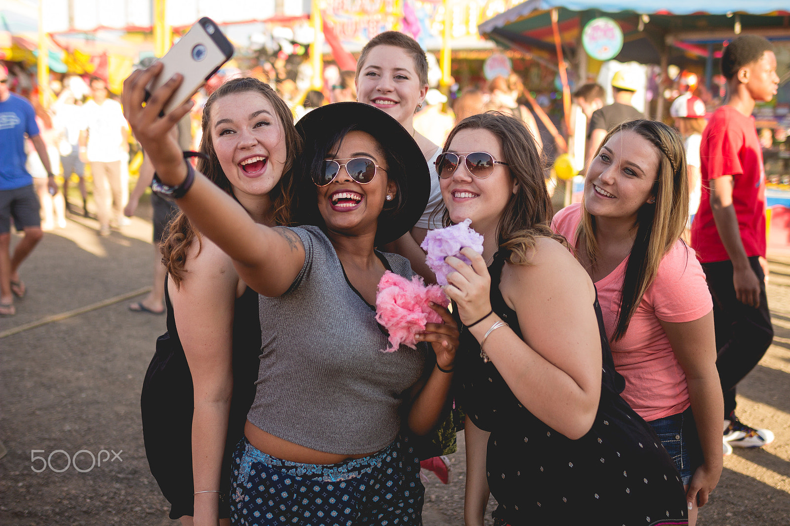 Sigma 24mm F1.4 DG HSM Art sample photo. Sorority sisters photography