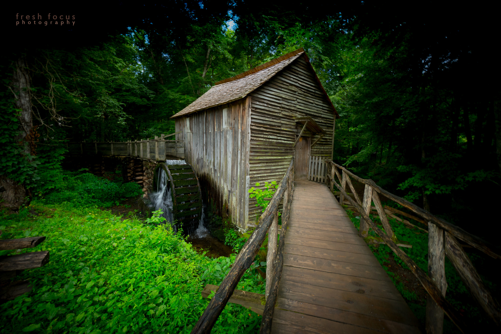 Sony a7R II + Sony E 10-18mm F4 OSS sample photo. Old mill at cades cove photography