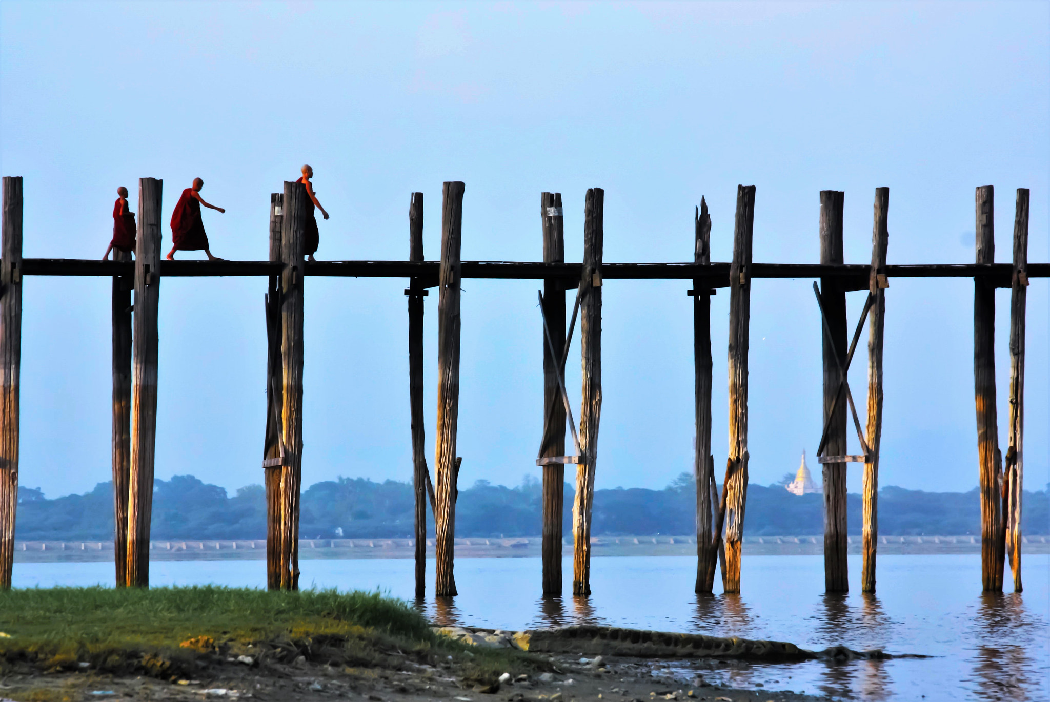 Canon EOS 450D (EOS Rebel XSi / EOS Kiss X2) sample photo. Burma u bein bridge photography