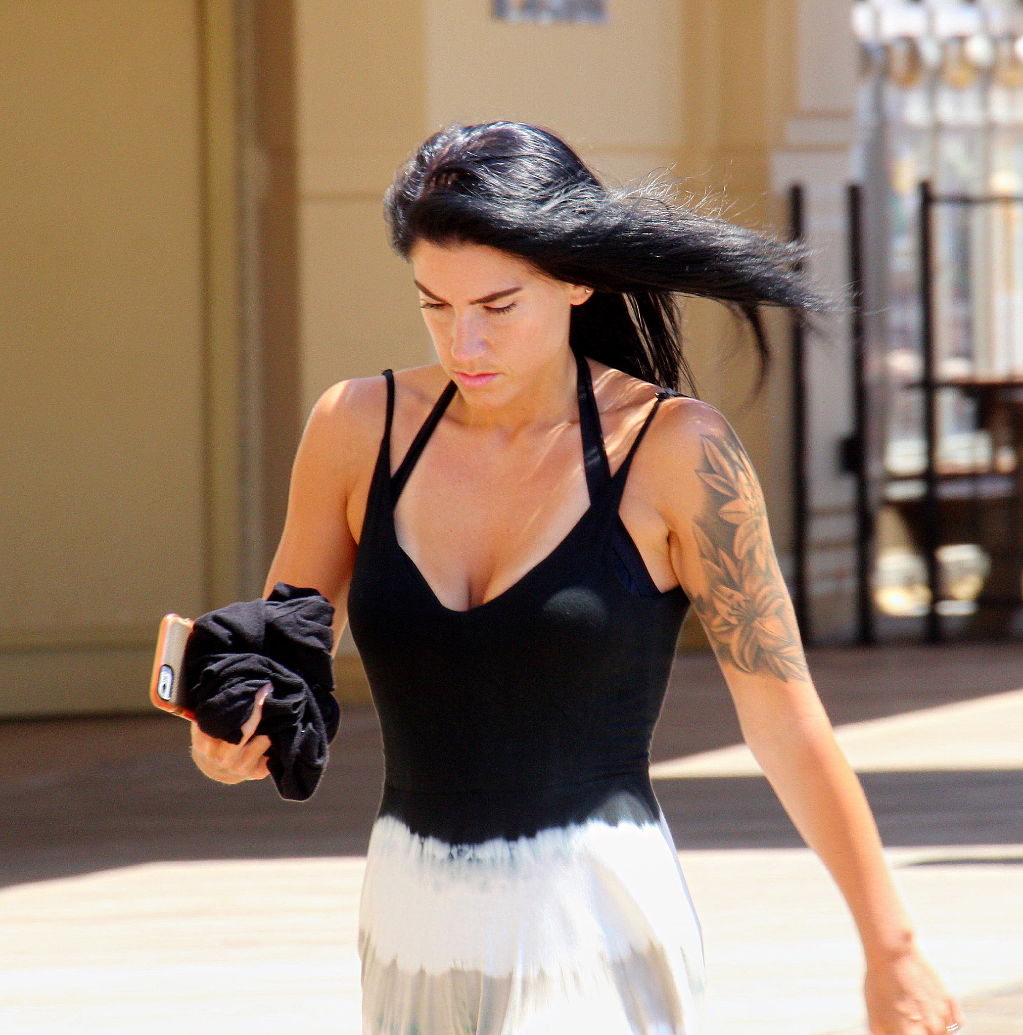 Canon EF 70-300mm F4-5.6L IS USM sample photo. Beauty series photography