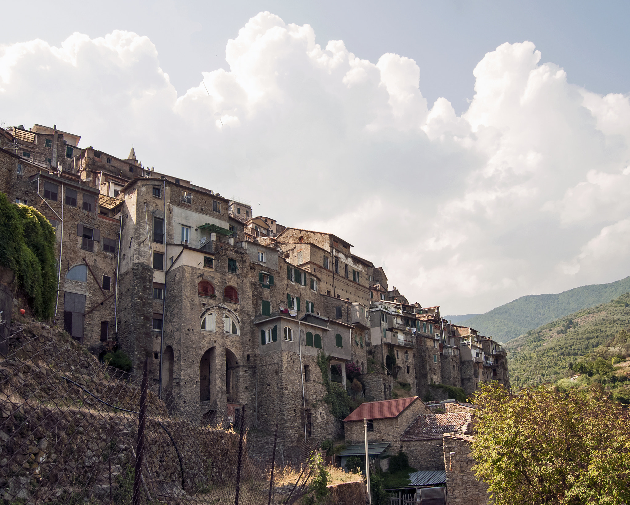 Nikon D90 + Sigma 10-20mm F3.5 EX DC HSM sample photo. Ceriana, italy photography