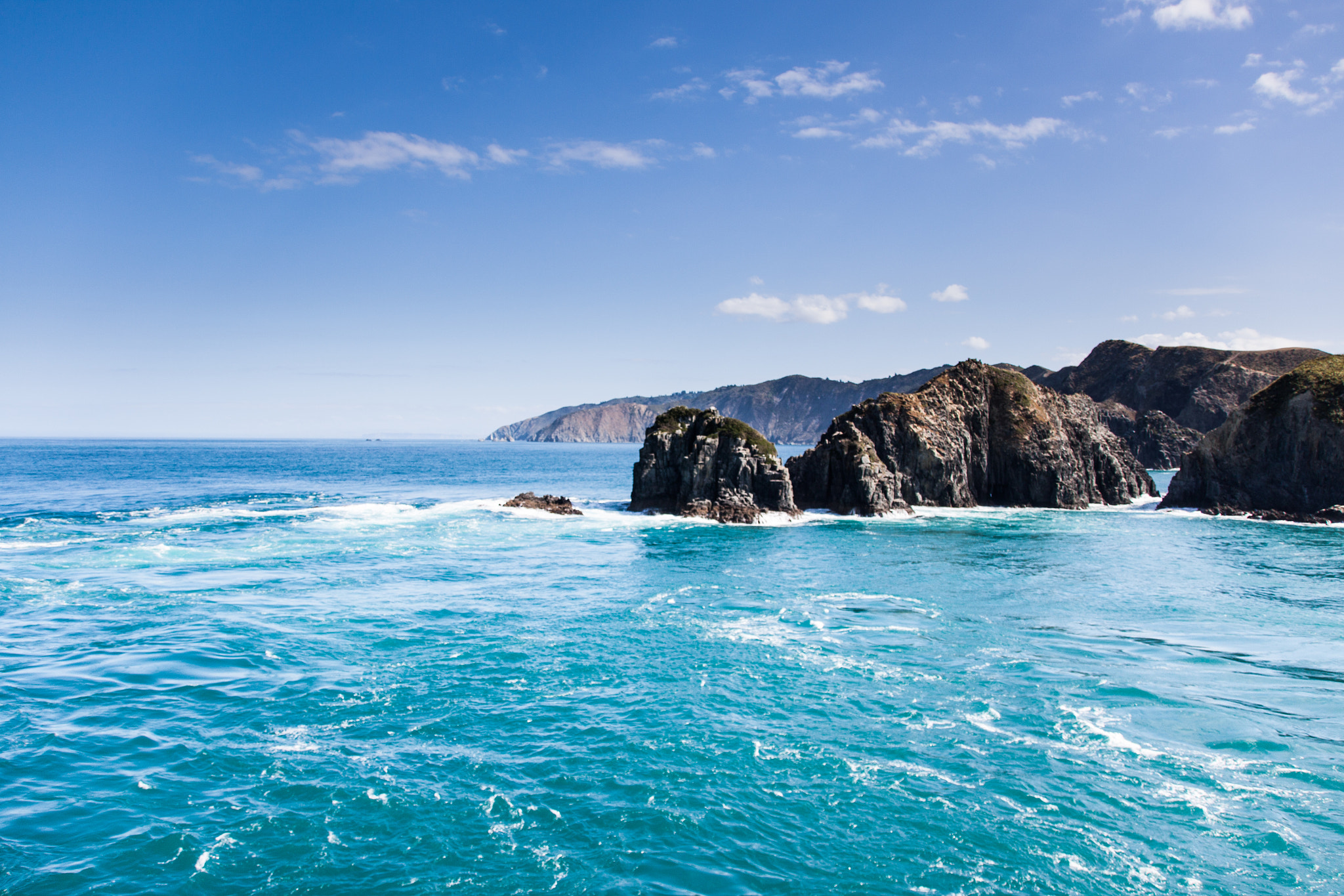 Sigma 18-250mm F3.5-6.3 DC OS HSM sample photo. Approaching the south island  photography