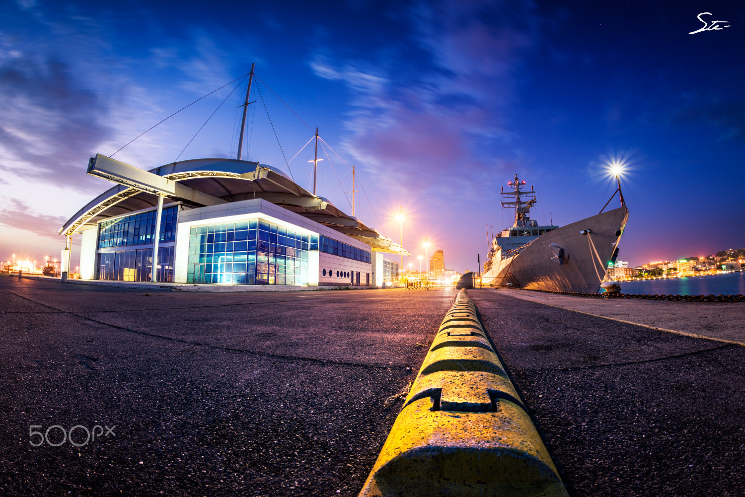 Nikon D810 + Nikon AF Fisheye-Nikkor 16mm F2.8D sample photo. Cruise terminal - cagliari photography