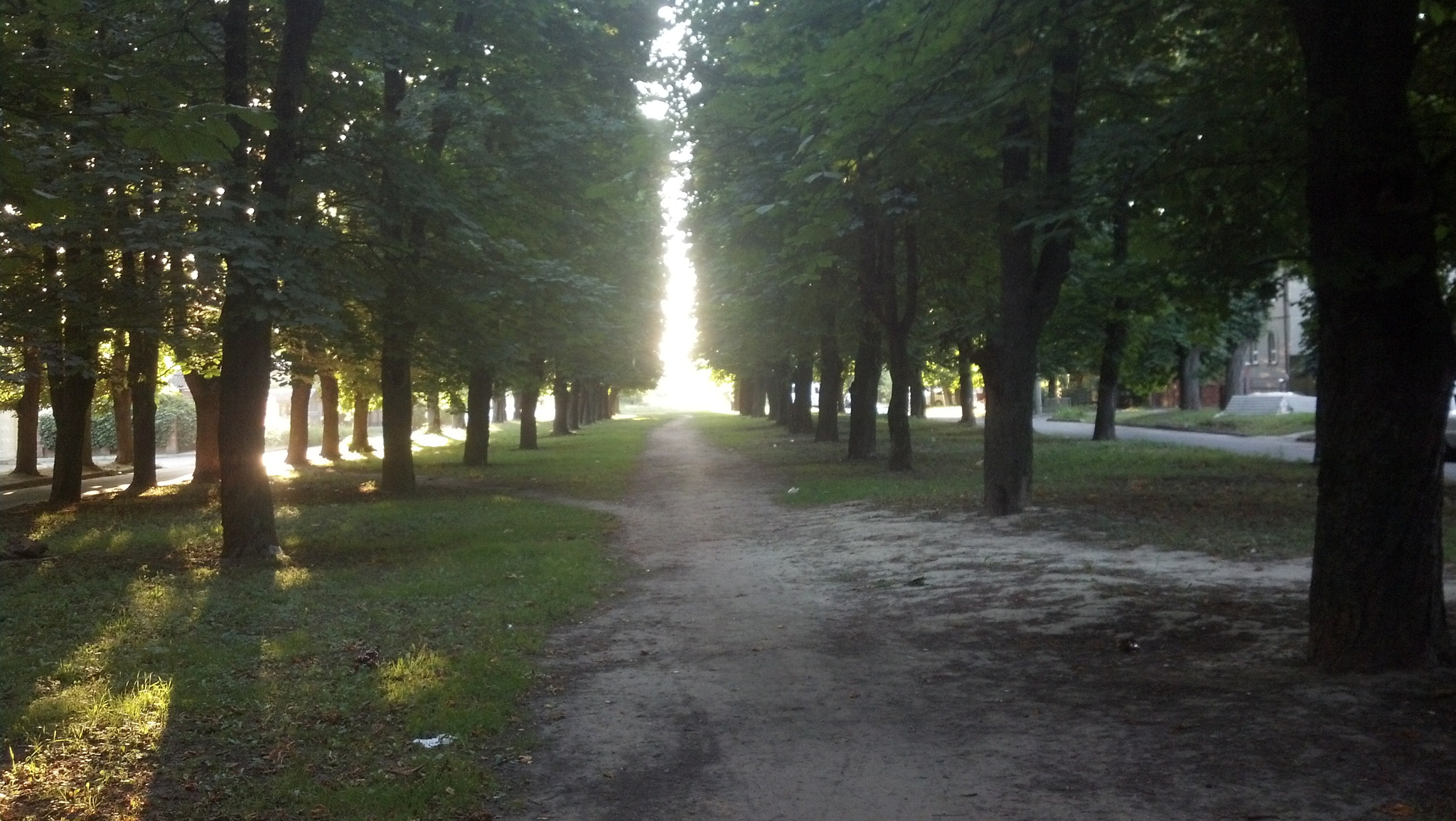 Motorola DROID RAZR sample photo