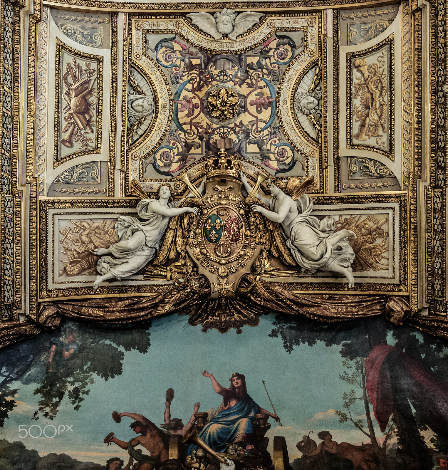 Fujifilm X-A2 + Fujifilm XF 18-55mm F2.8-4 R LM OIS sample photo. Ceiling art in the louvre photography