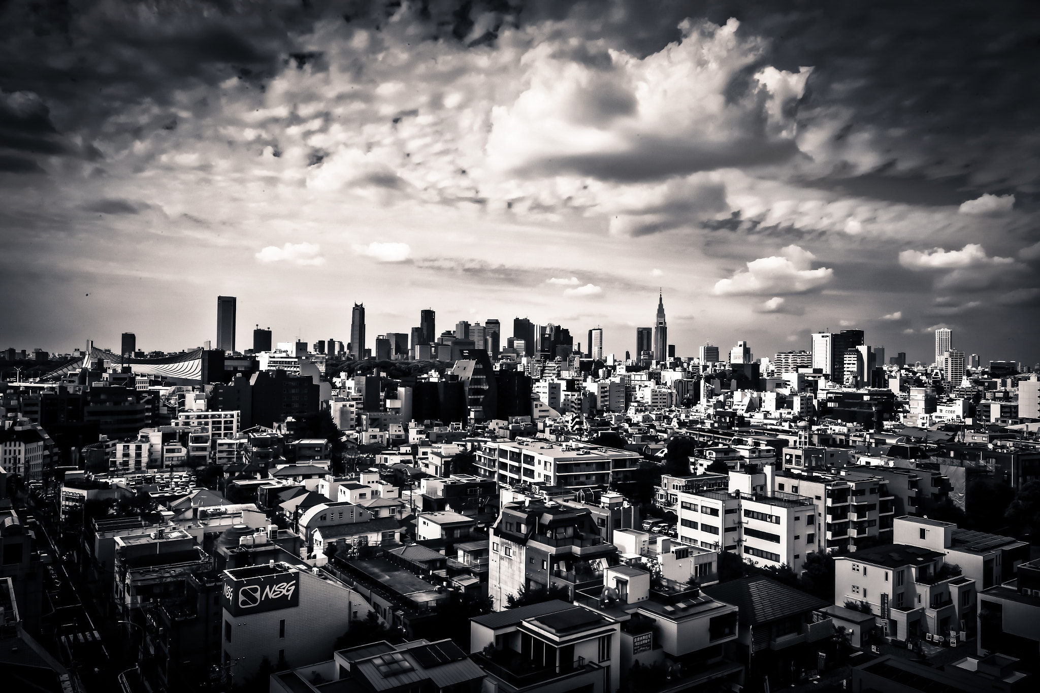 Canon EOS 6D + Sigma 10-20mm F4-5.6 EX DC HSM sample photo. Omotesando aoyama photography