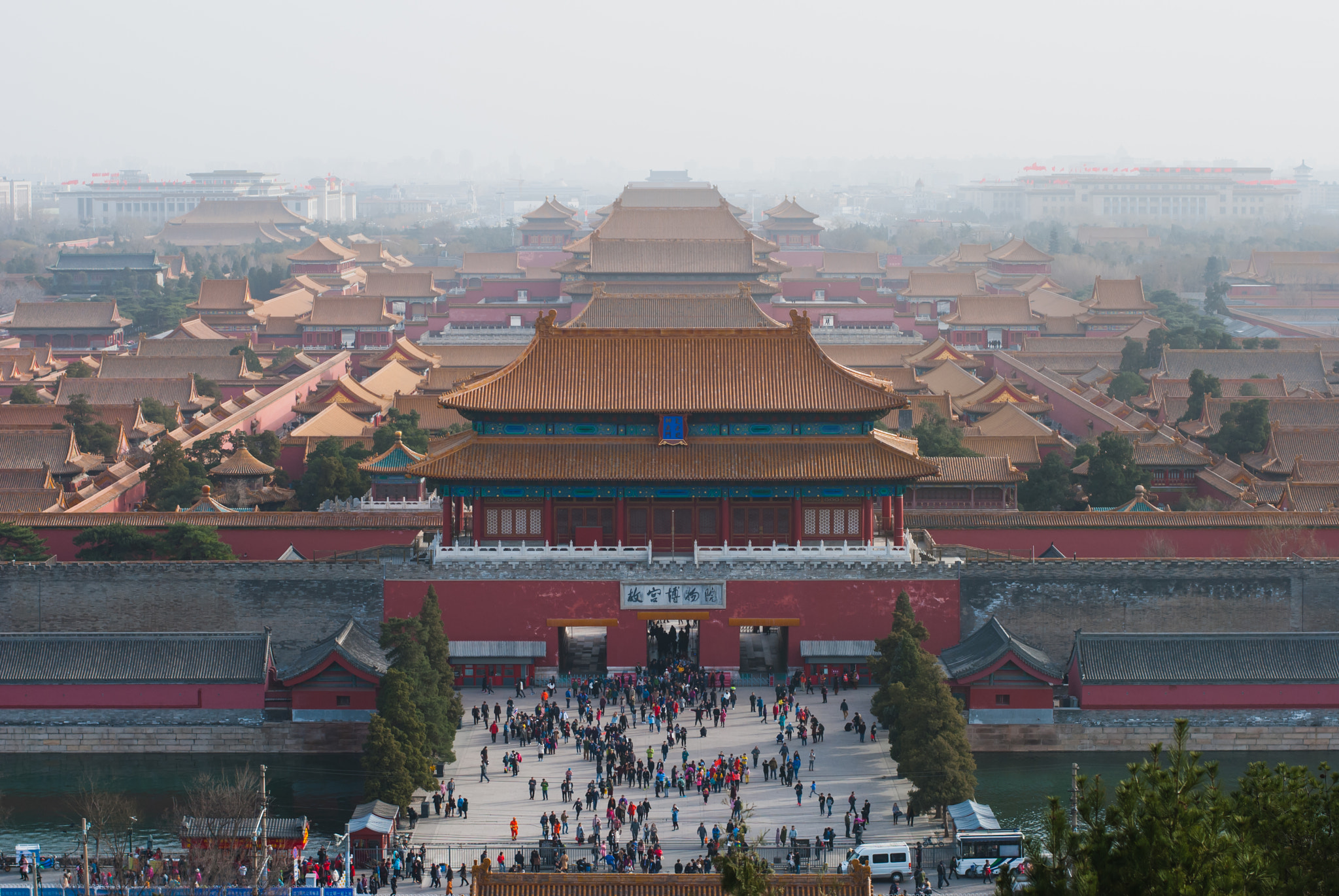 Nikon D80 + Nikon AF-S Nikkor 50mm F1.8G sample photo. Forbidden city photography