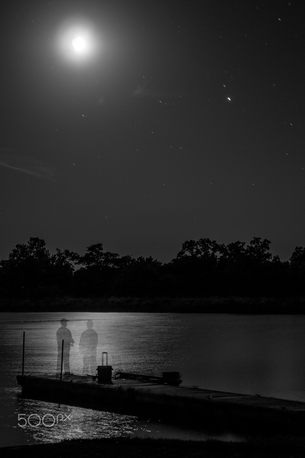 Canon EOS 70D + Canon EF 50mm F2.5 Macro sample photo. "ghostfishin'" photography