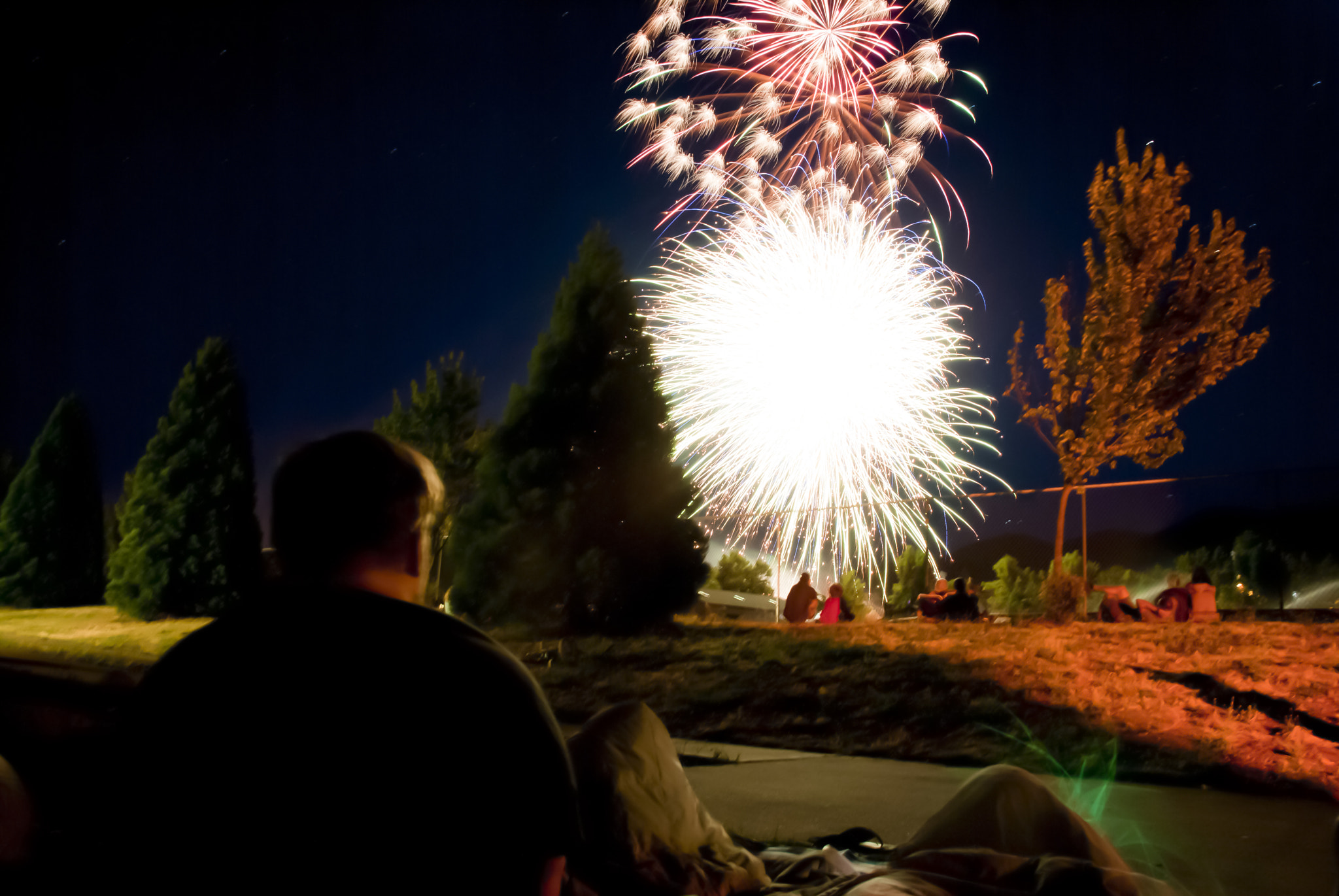 Nikon D3000 sample photo. Neighborhood watch photography