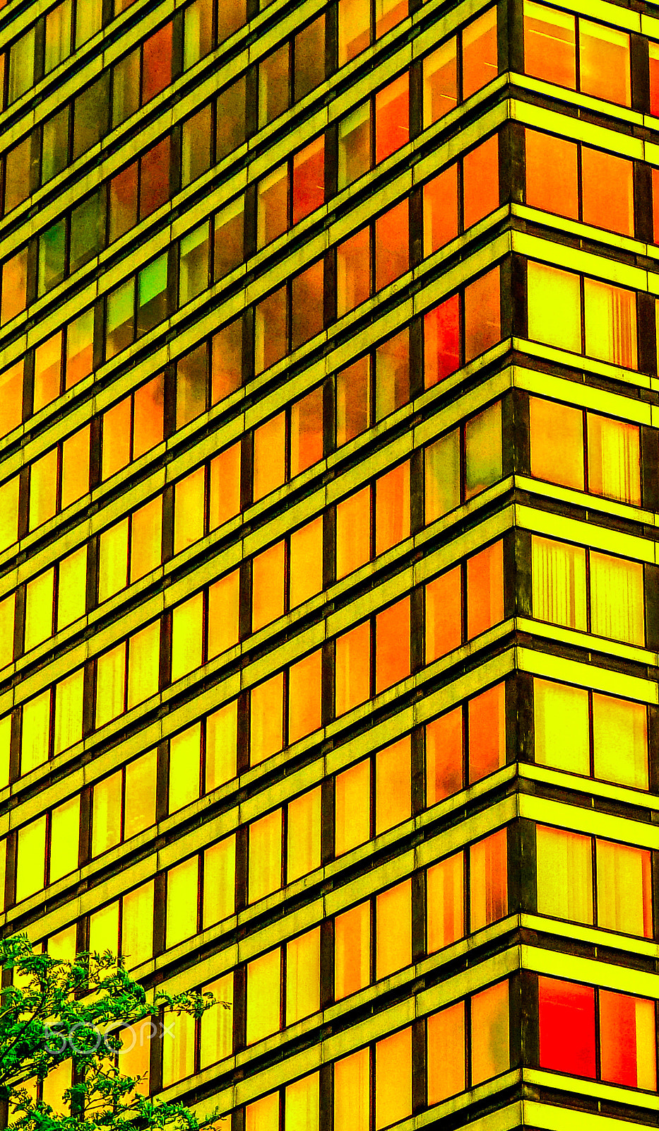 Leica V-Lux 3 sample photo. Gold building photography