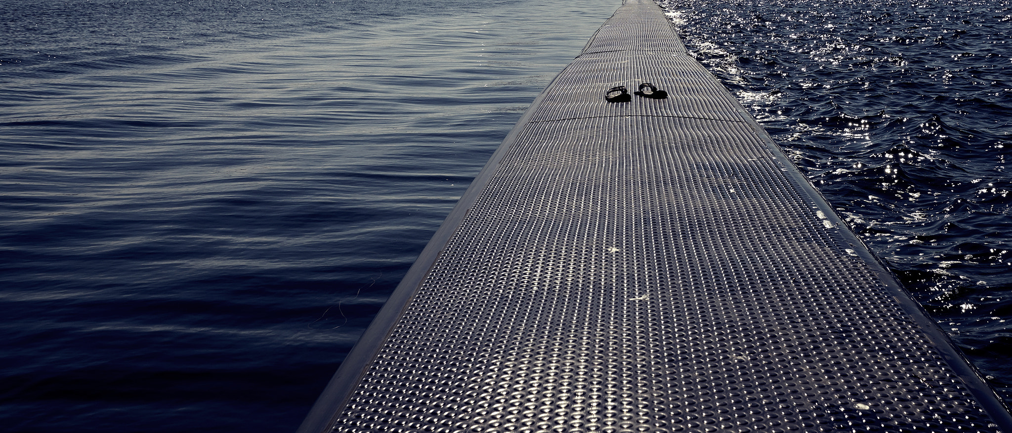 Sony ILCA-77M2 + 10-20mm F3.5 sample photo. Lost your way? photography