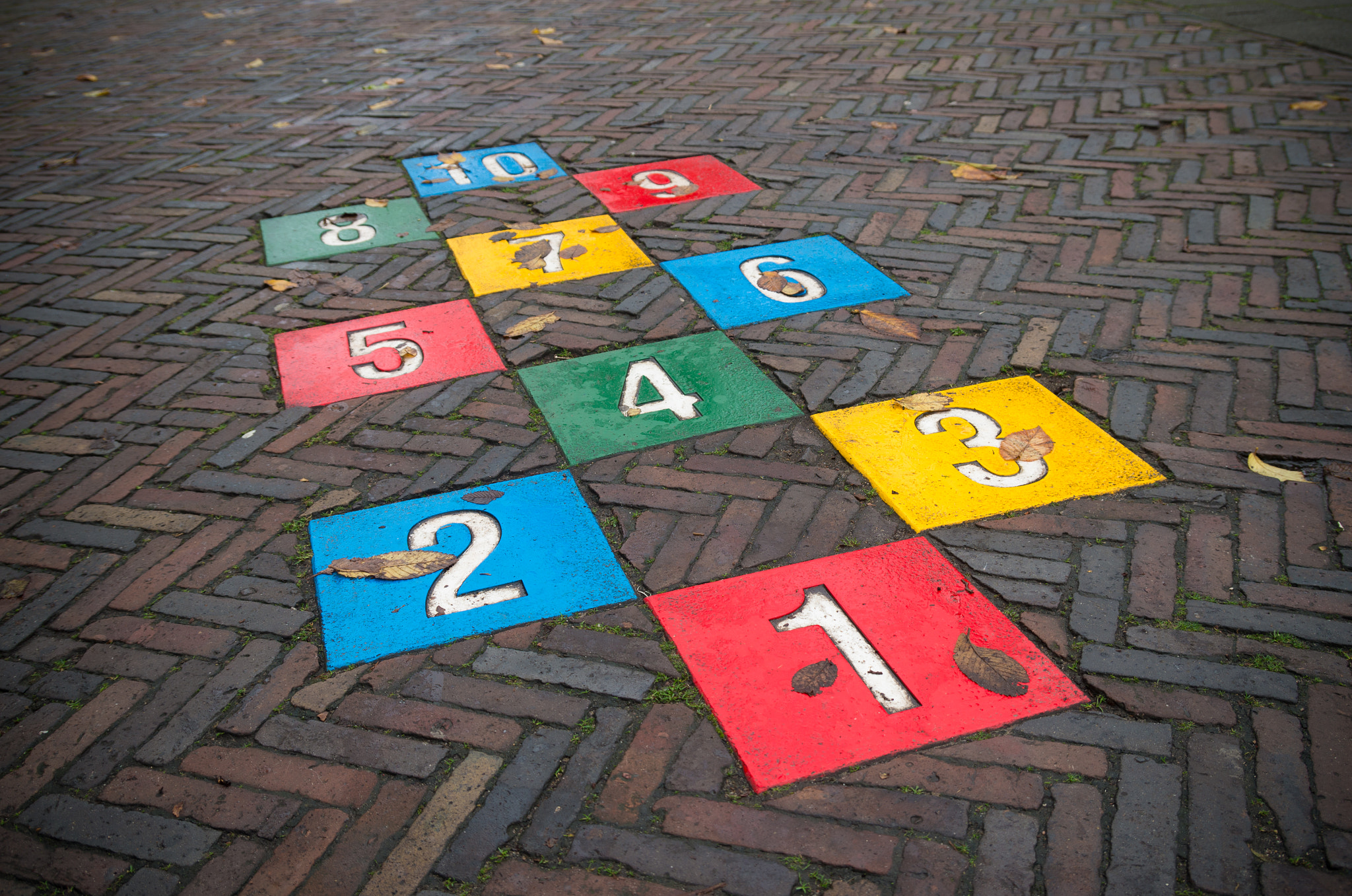 Pentax K-5 IIs sample photo. Hopscotch game photography