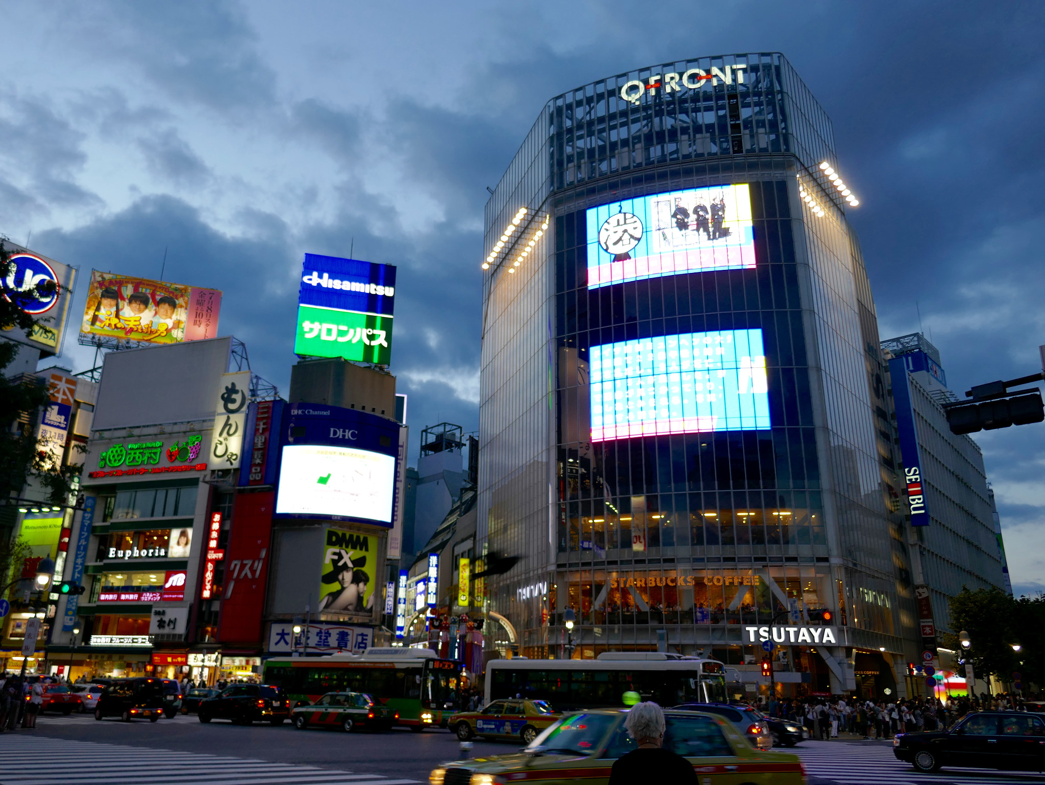 Panasonic DMC-TX1 sample photo. Shibuya crossing road photography