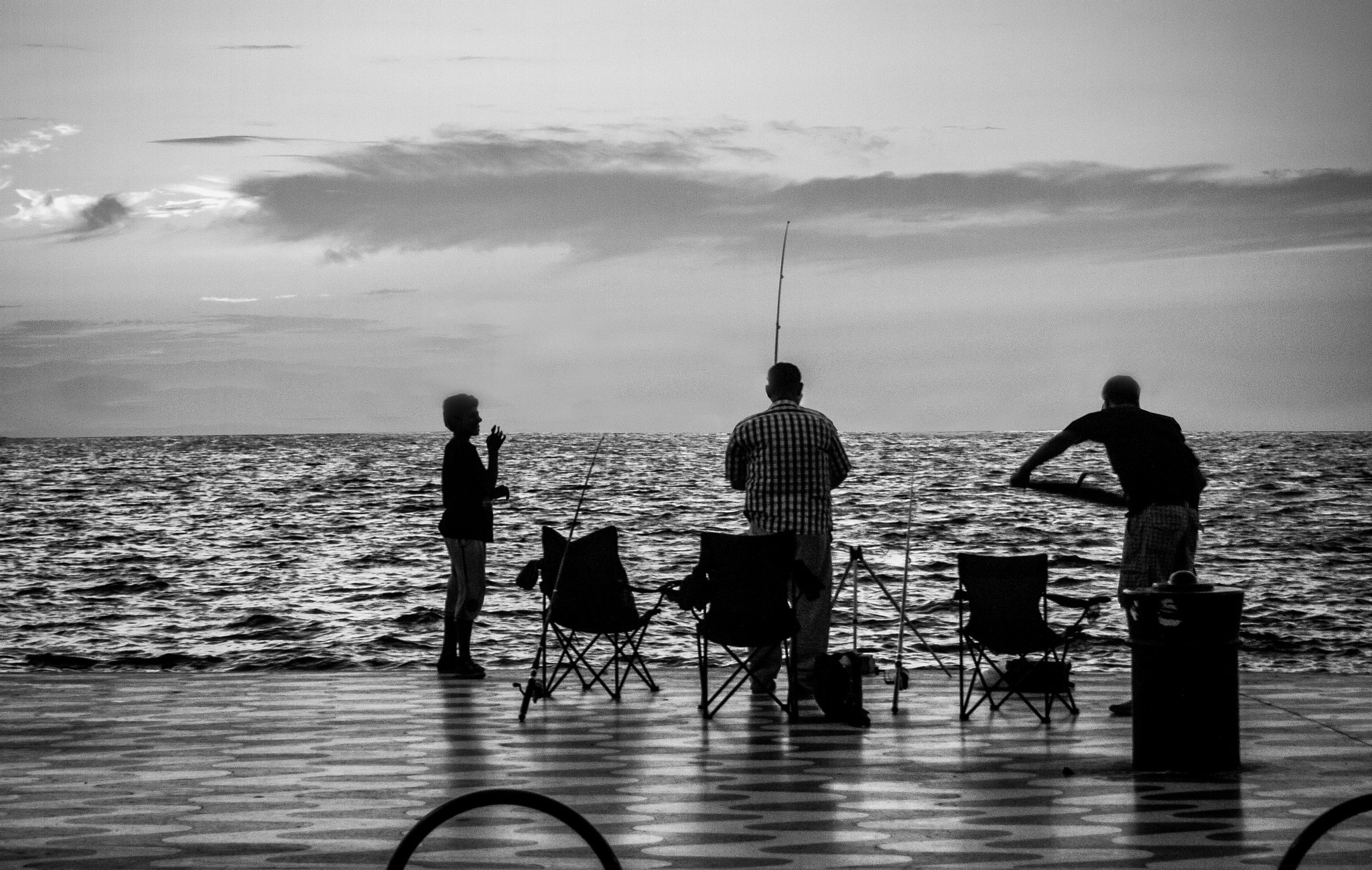 Olympus PEN E-PL3 sample photo. Fishing man of izmir photography