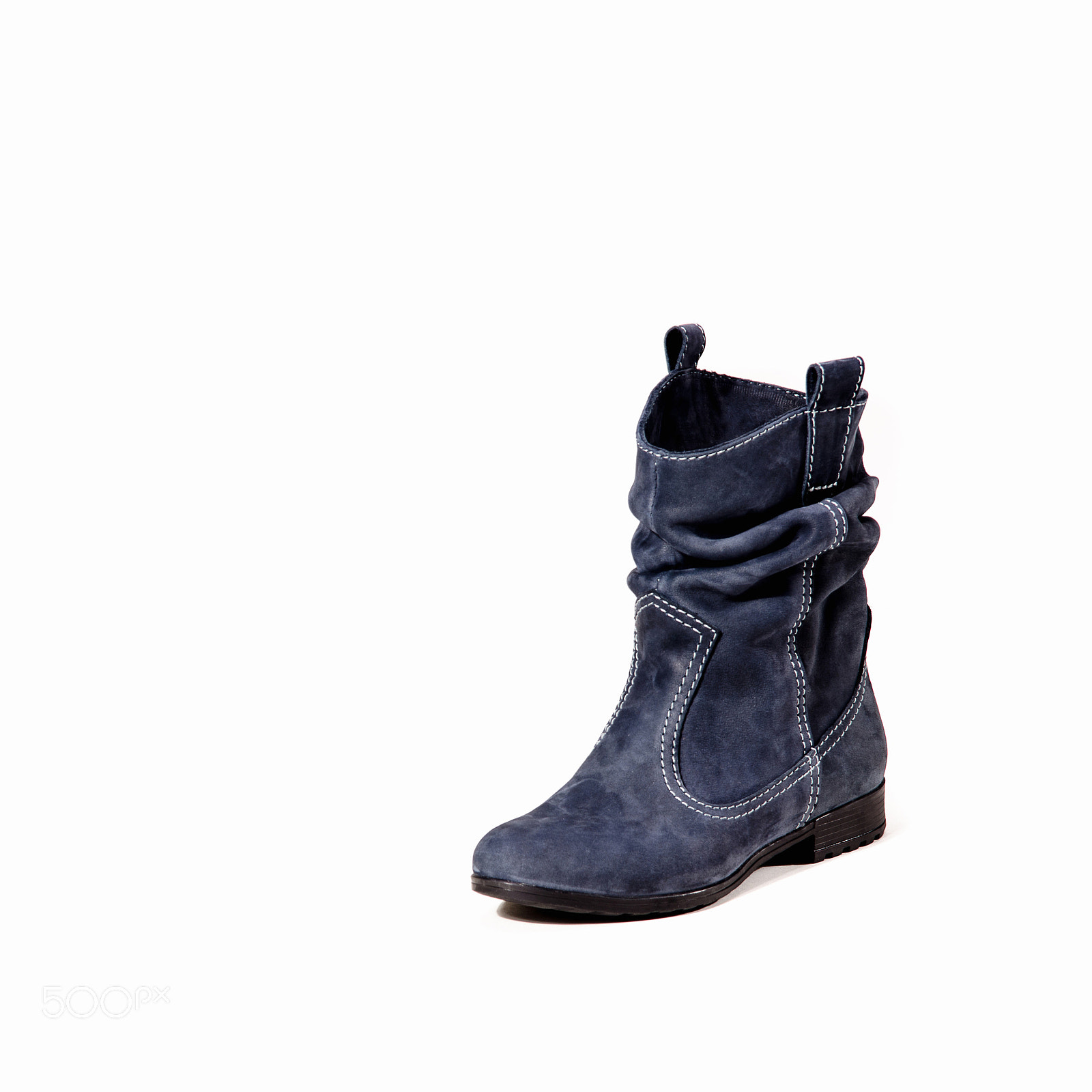 Sigma 28-200mm F3.5-5.6 Compact Aspherical Hyperzoom Macro sample photo. Womens leather boots in black on a white background photography