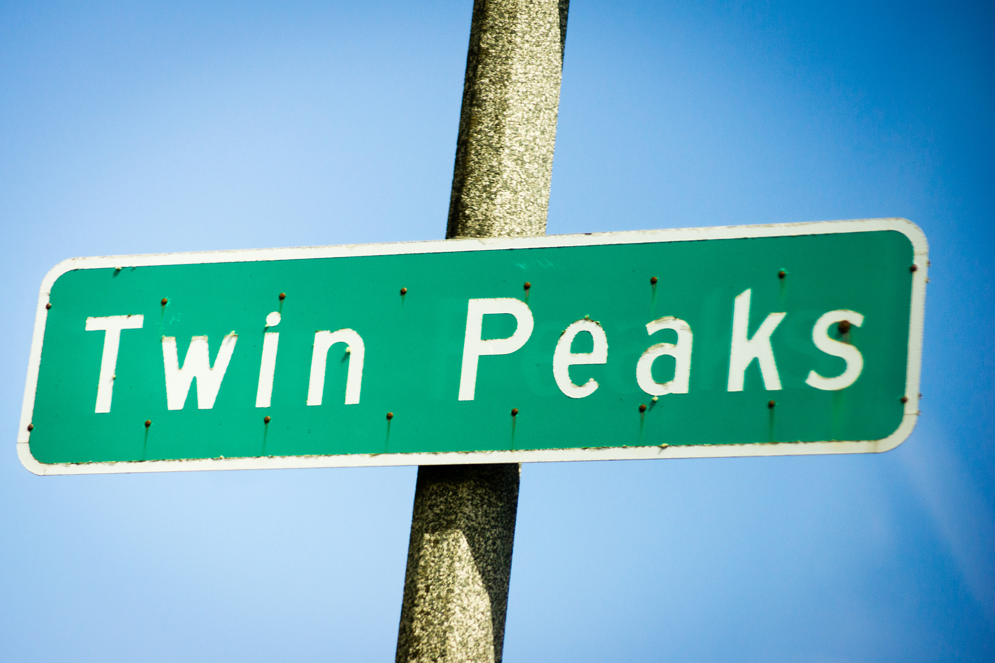 Sony Alpha DSLR-A500 sample photo. Twin peaks photography