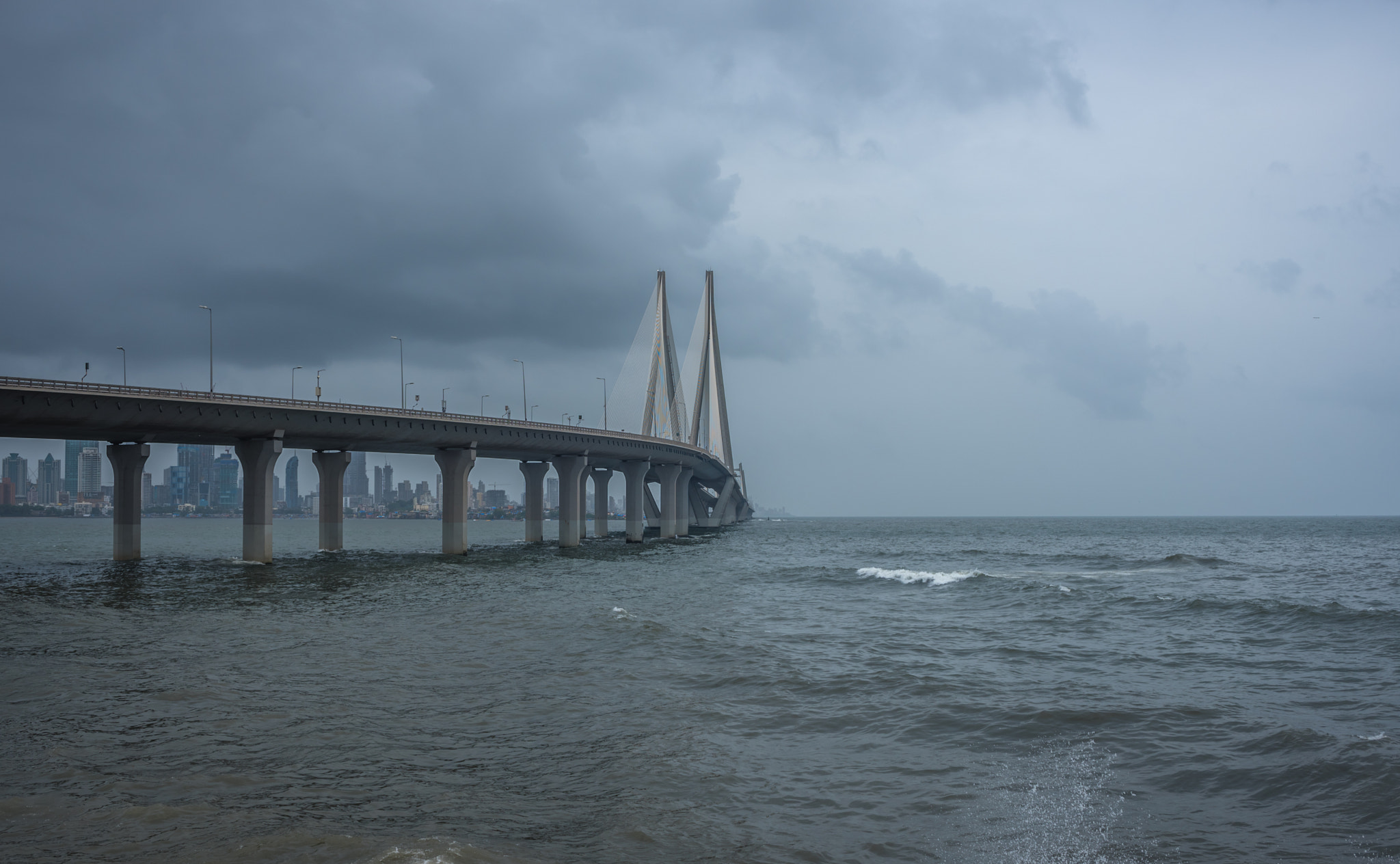 Nikon D750 + AF Zoom-Nikkor 35-70mm f/2.8D sample photo. Mumbai sea worli link photography