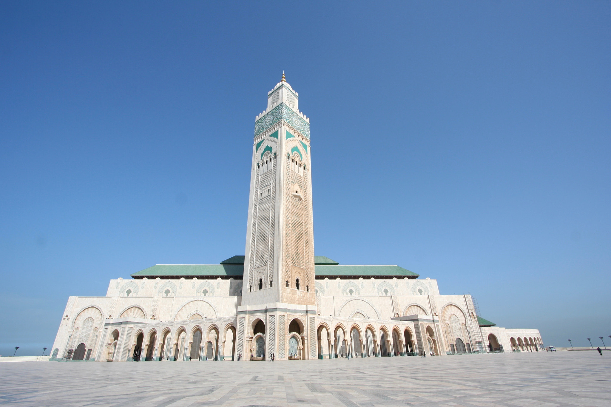 Canon EOS 350D (EOS Digital Rebel XT / EOS Kiss Digital N) sample photo. Hassan ii mosque photography