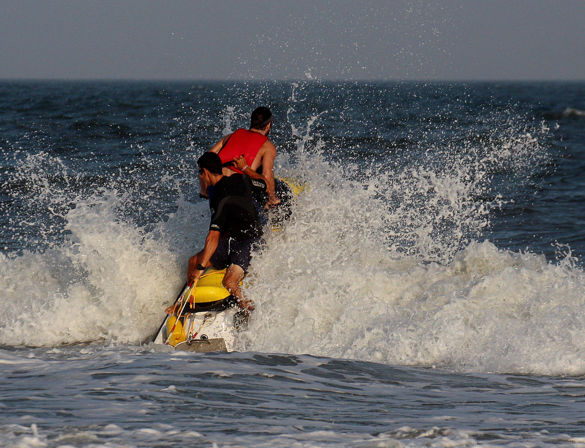 Canon EF 70-300mm F4-5.6L IS USM sample photo. Wave runner photography