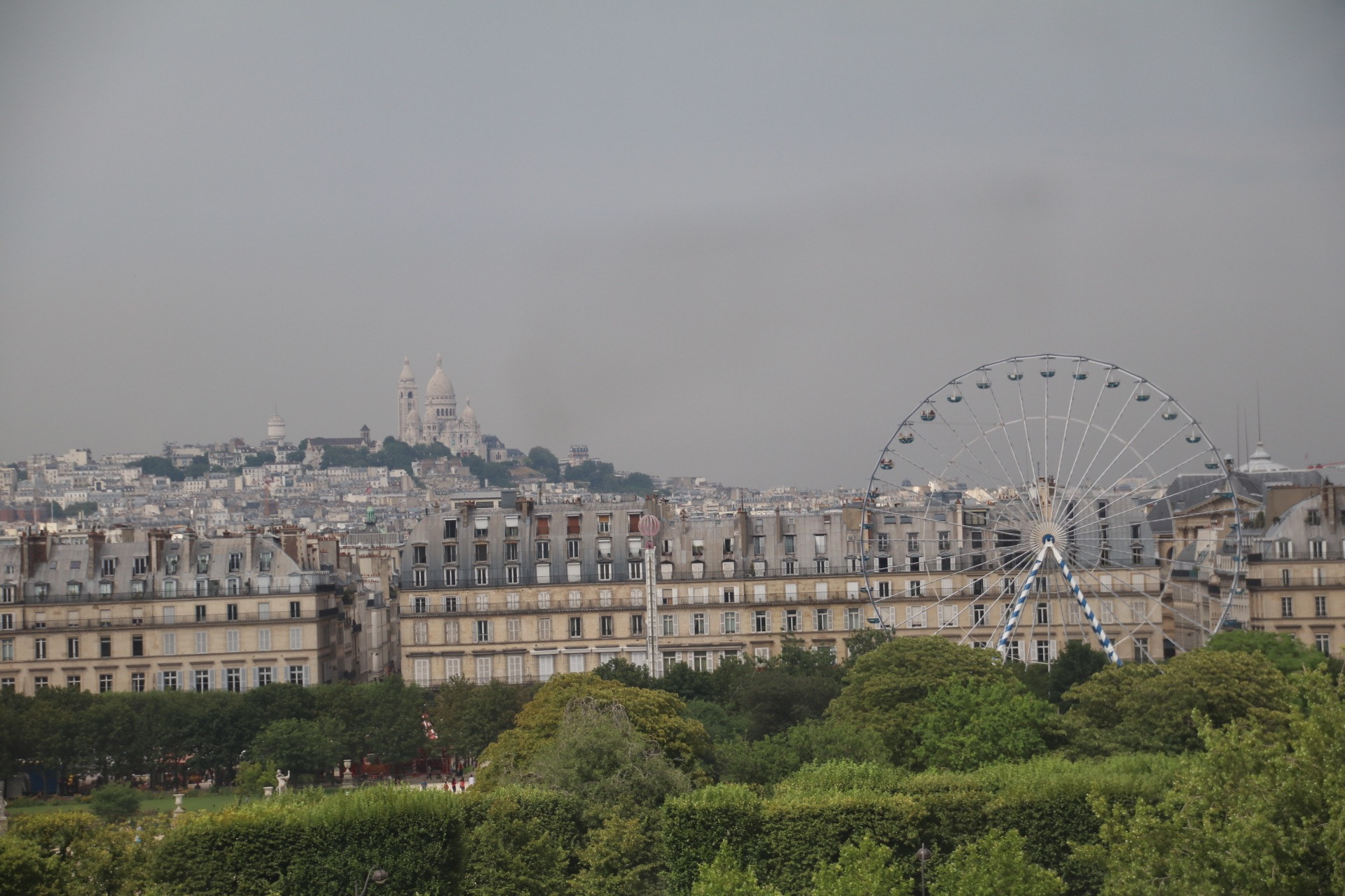 Sigma 18-250mm F3.5-6.3 DC OS HSM sample photo. Exploring paris photography
