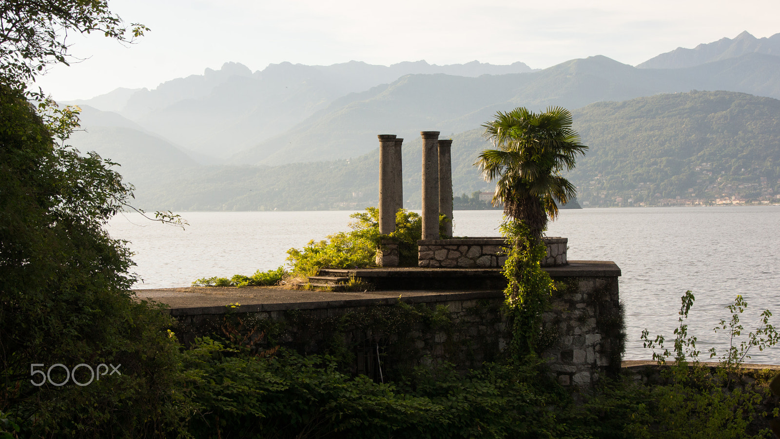 Sony SLT-A65 (SLT-A65V) + Tamron AF 28-105mm F4-5.6 [IF] sample photo. Lake maggiore photography