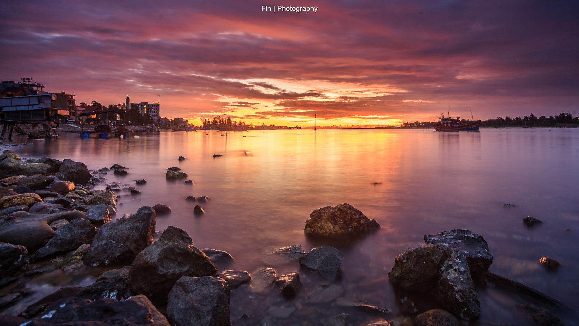 Tamron AF 19-35mm f/3.5-4.5 sample photo. Nhat le riverside photography