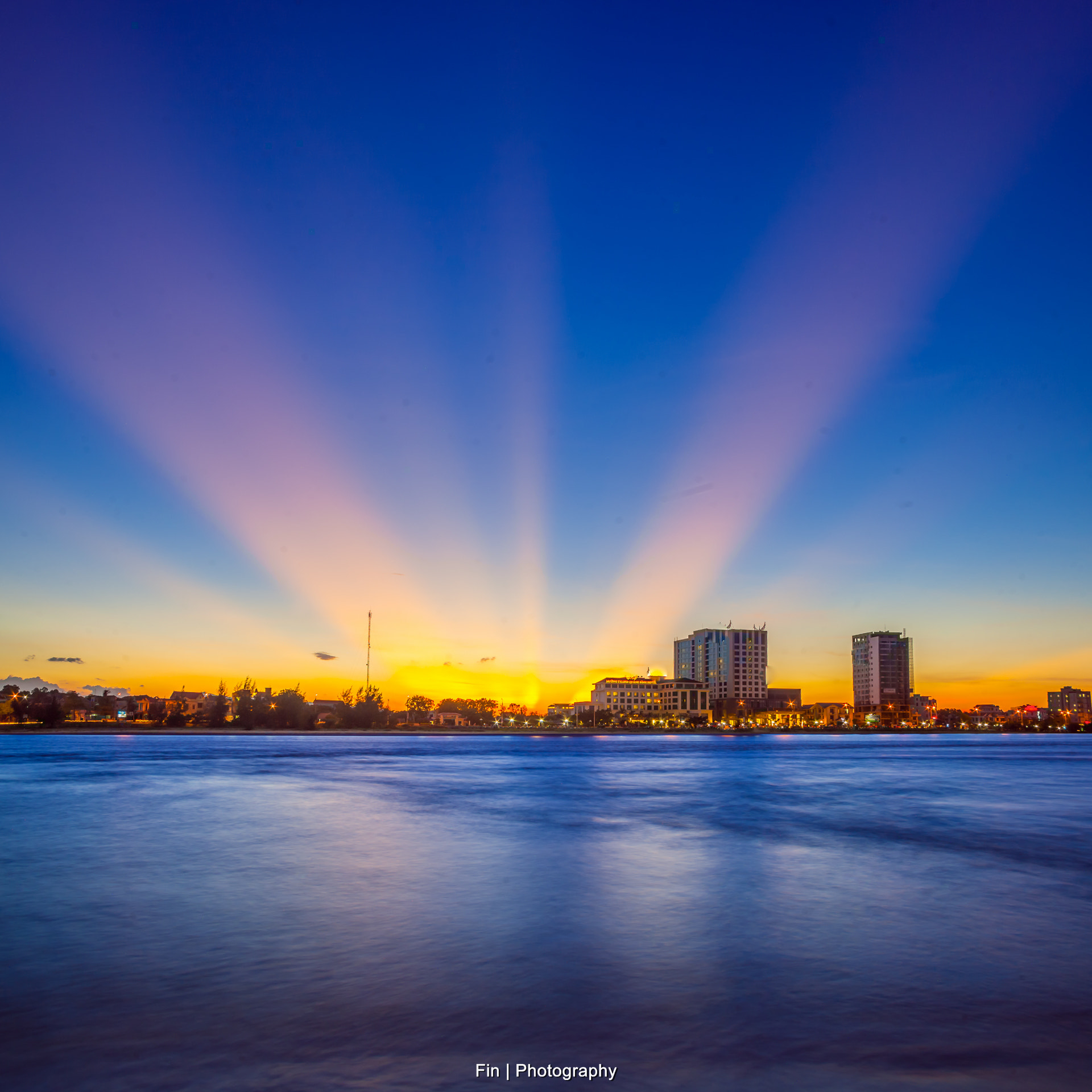 Canon EF 24-85mm F3.5-4.5 USM sample photo. Nhat le riverside photography