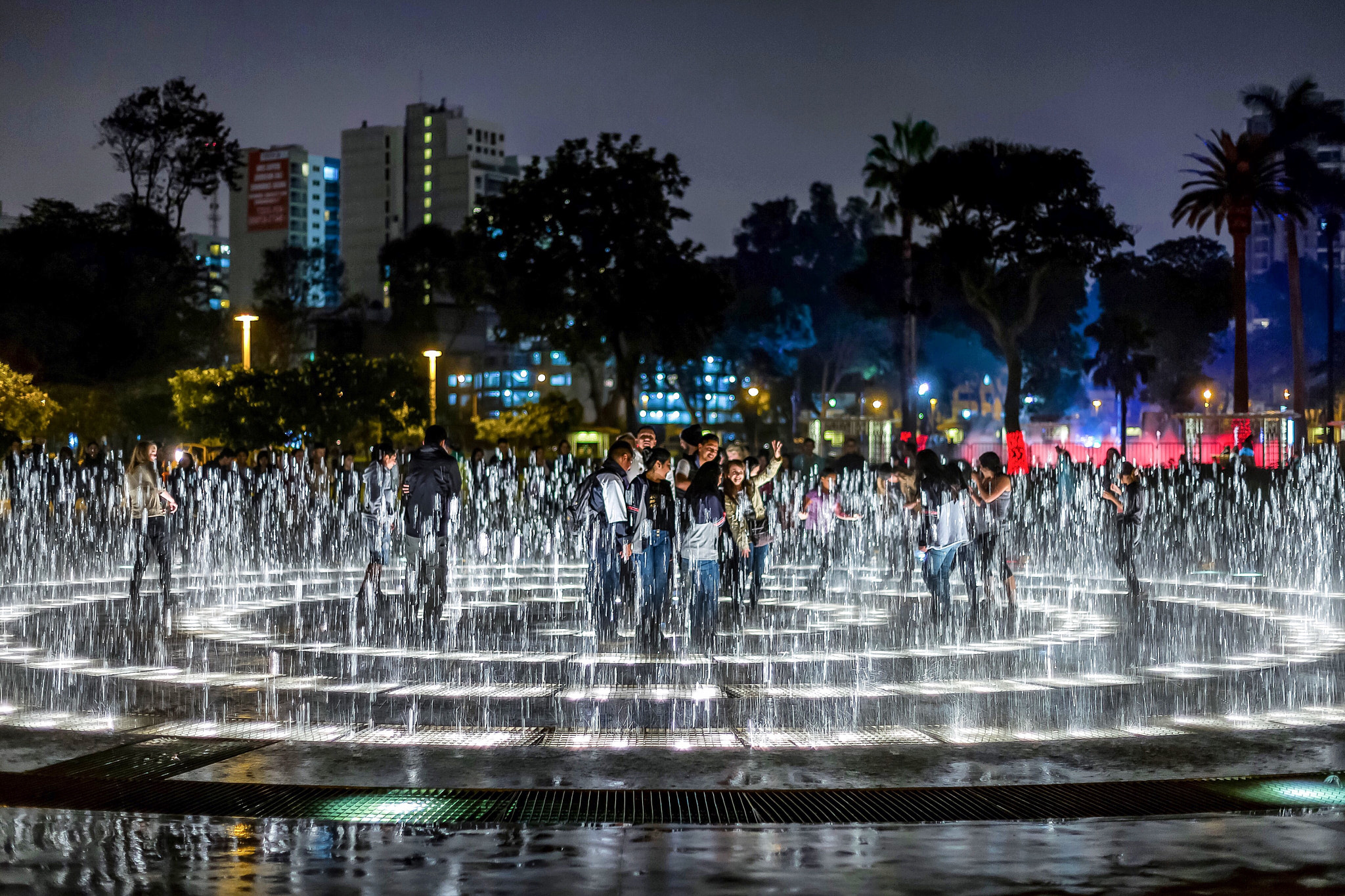 ZEISS Planar T* 50mm F1.4 sample photo. Agua photography