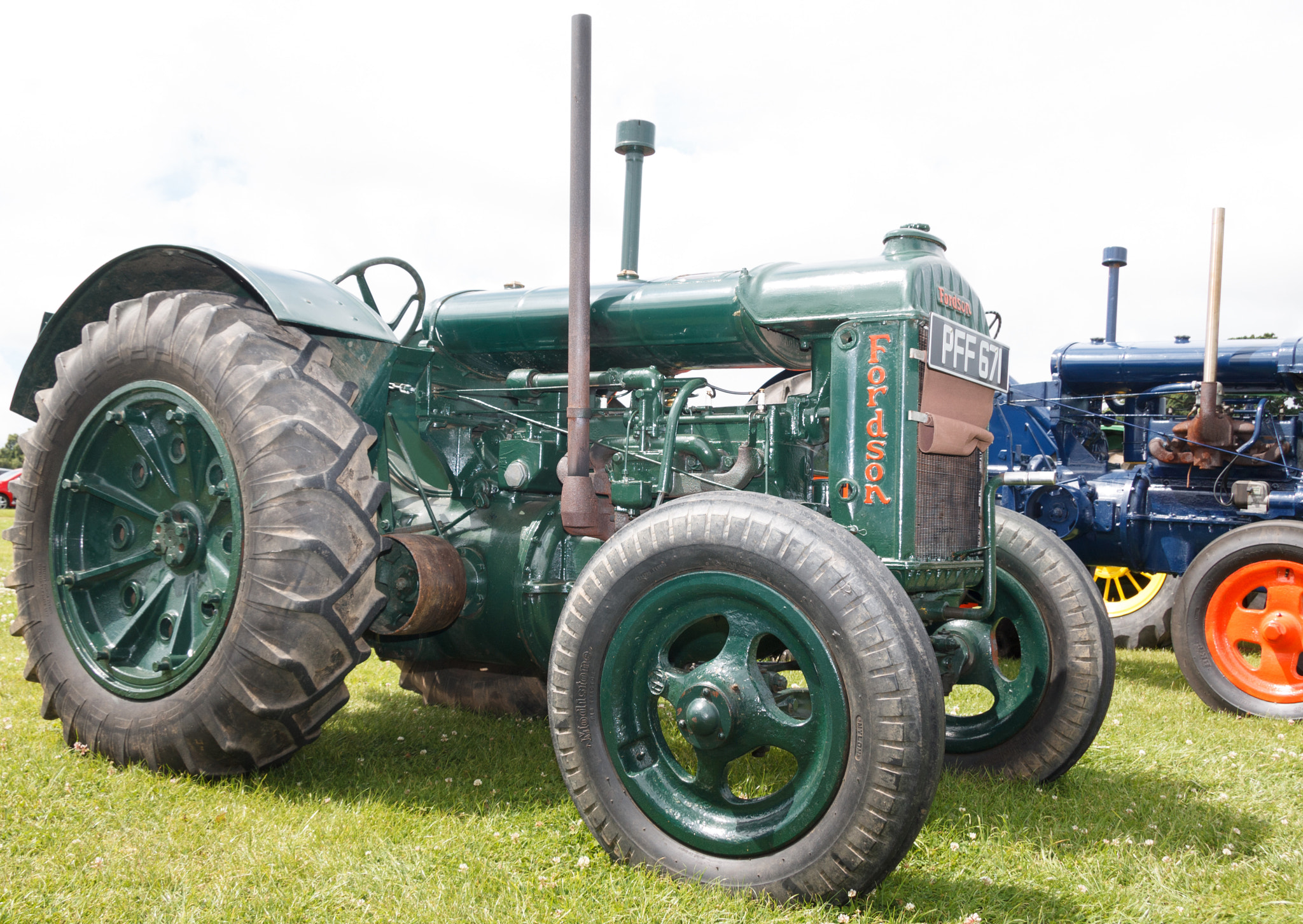 Canon EF-S 17-85mm F4-5.6 IS USM sample photo. Fordson standard n c1941 side photography