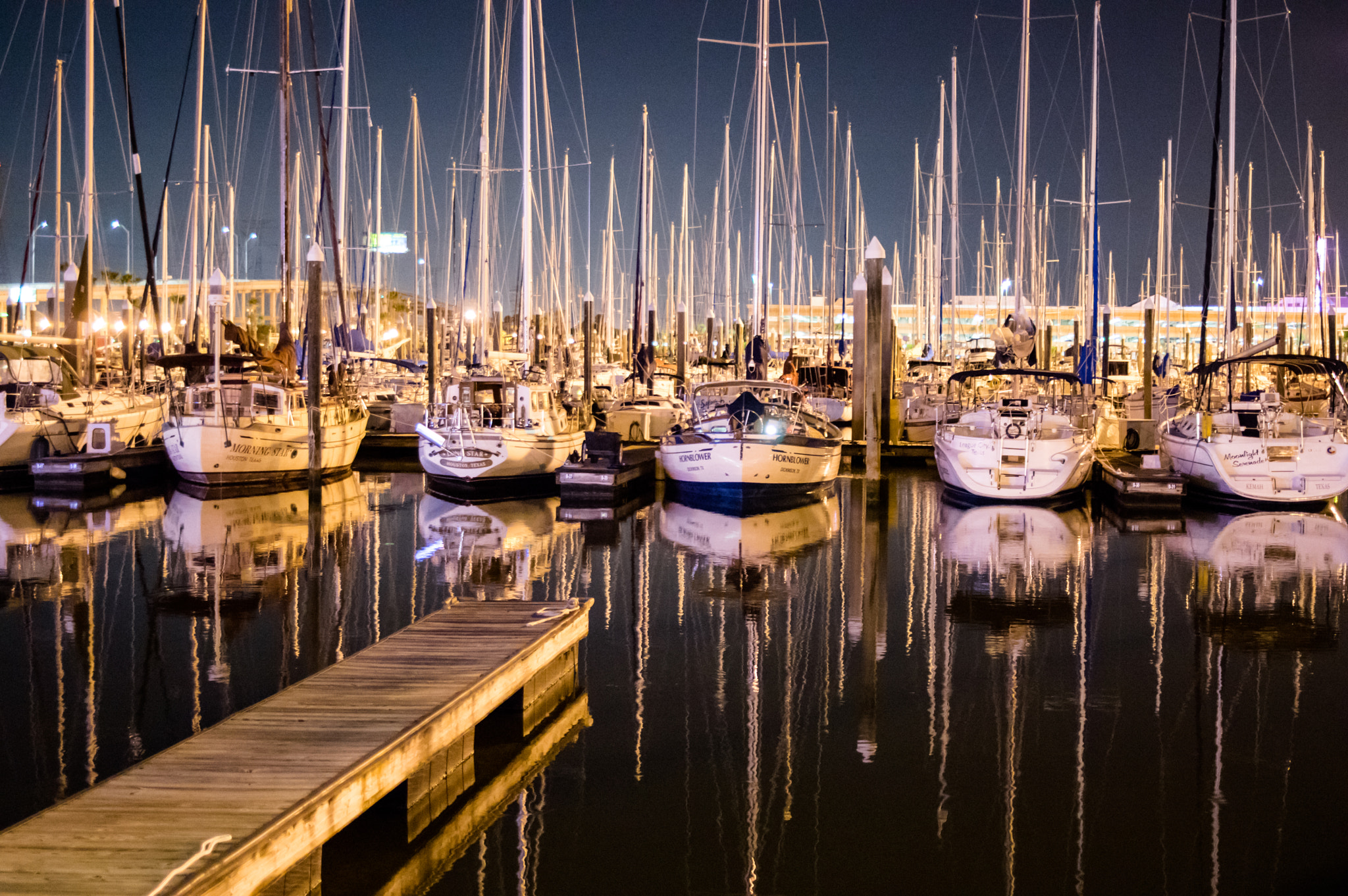Pentax smc FA 31mm F1.8 AL Limited sample photo. Marina.... photography