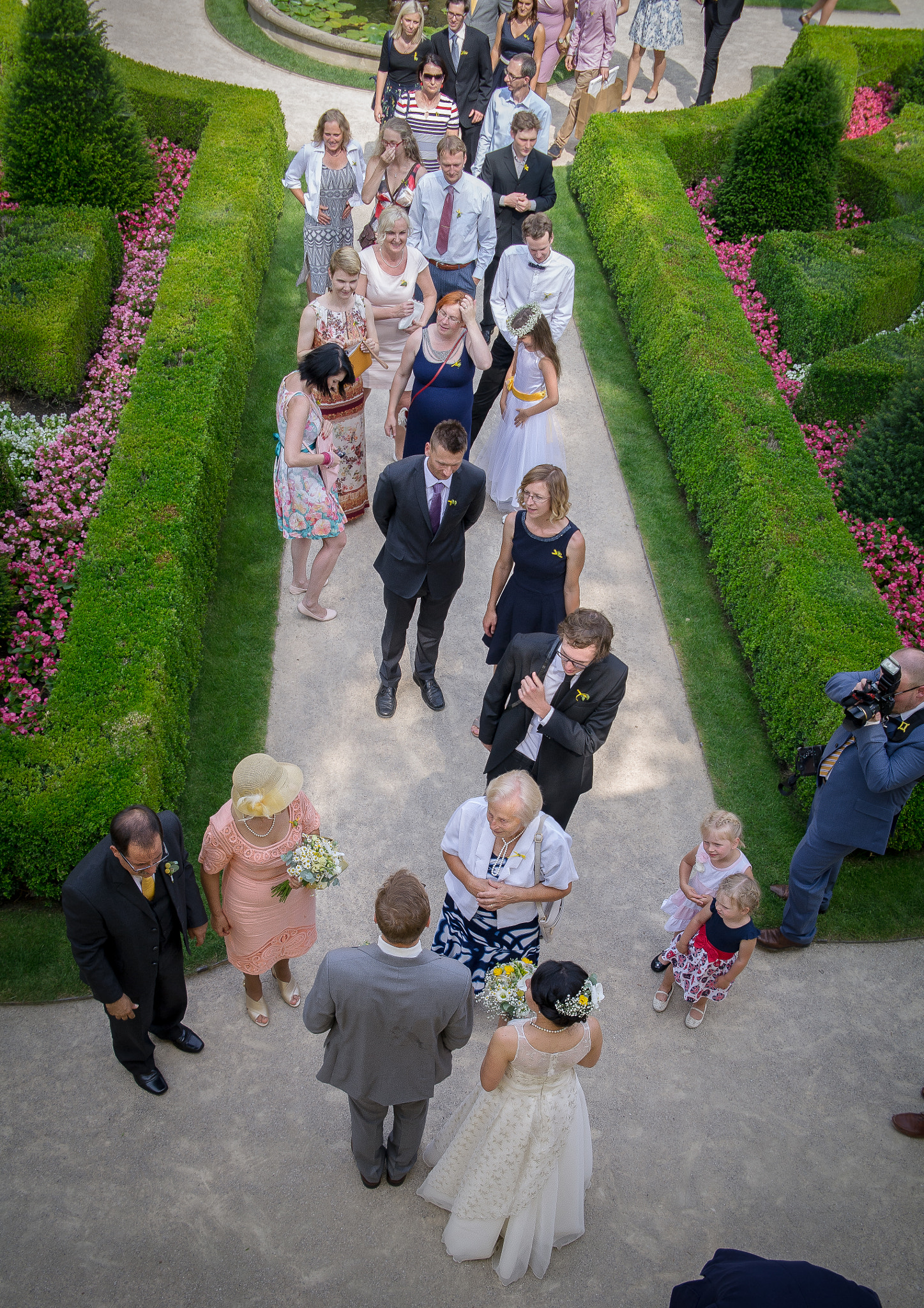Samsung NX10 sample photo. Wedding in prague photography