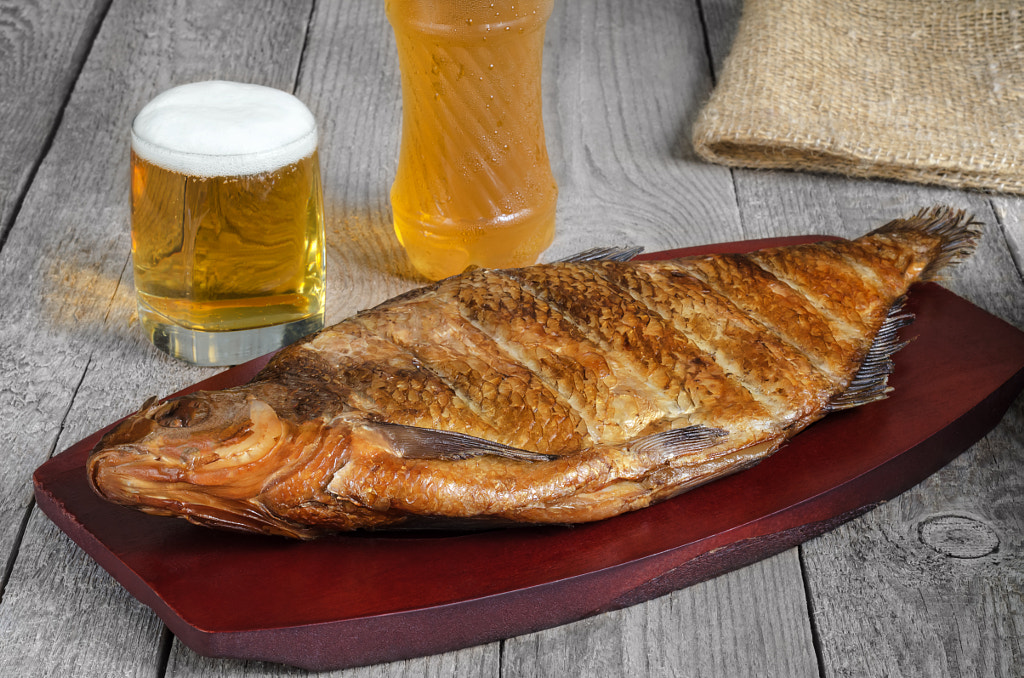 Hot smoked fish and beer by GALINA BONDARENKO on 500px.com