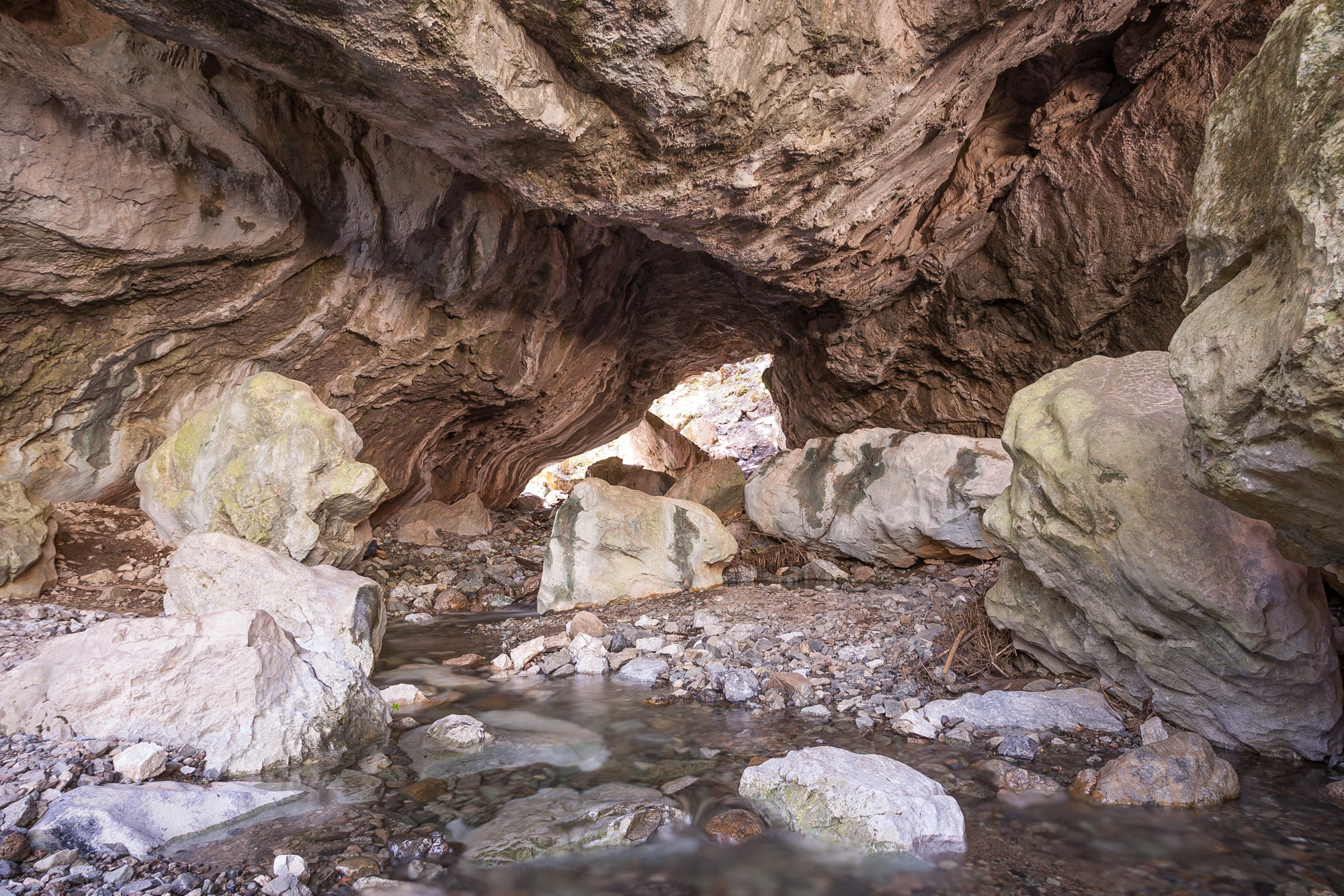 Canon EOS-1D Mark II sample photo. Natrual bridge photography