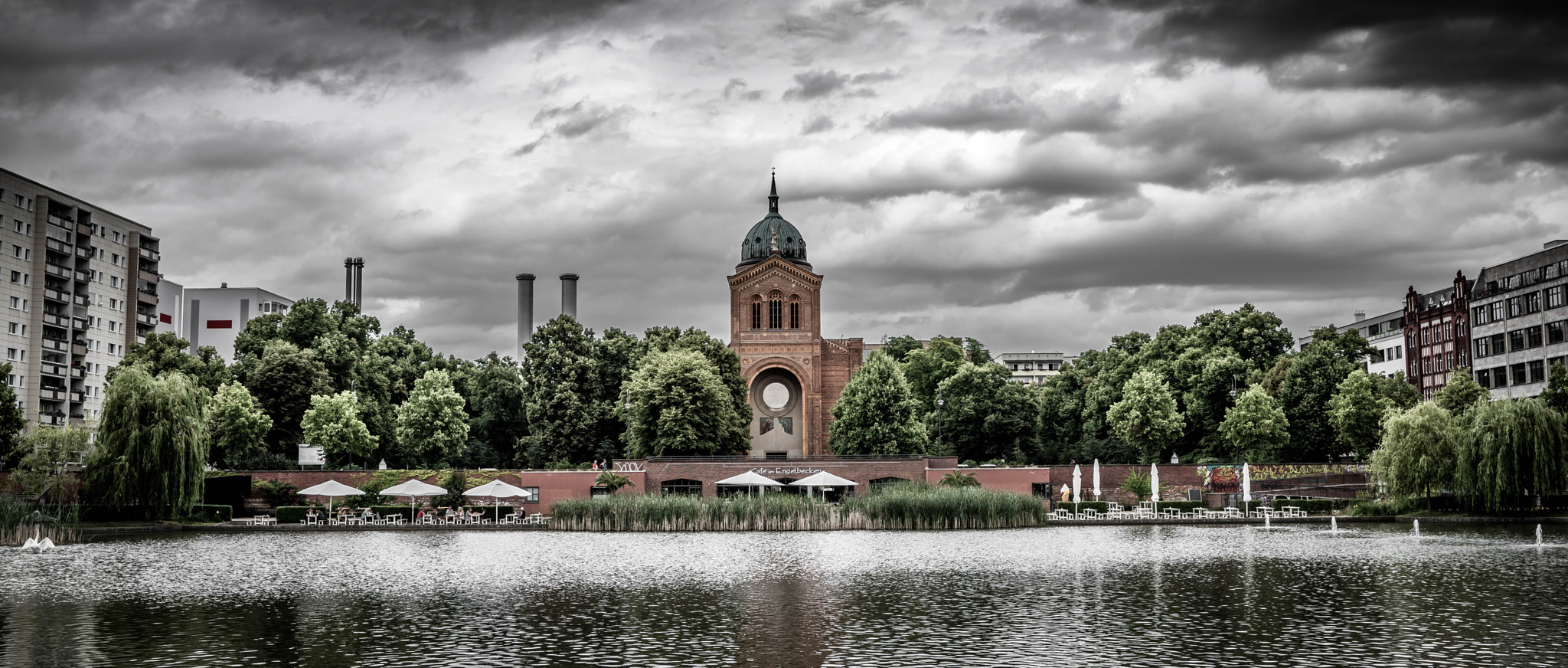 Sony a7R + Sony 70-400mm F4-5.6 G SSM sample photo. Before the storm photography