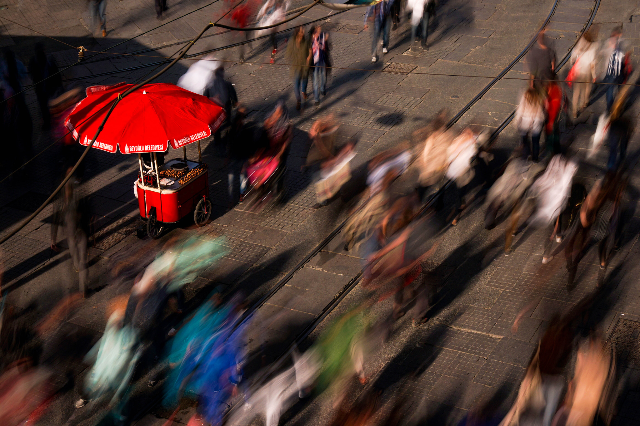 Sony Alpha NEX-7 + Sony Vario-Tessar T* E 16-70mm F4 ZA OSS sample photo. Taksim photography