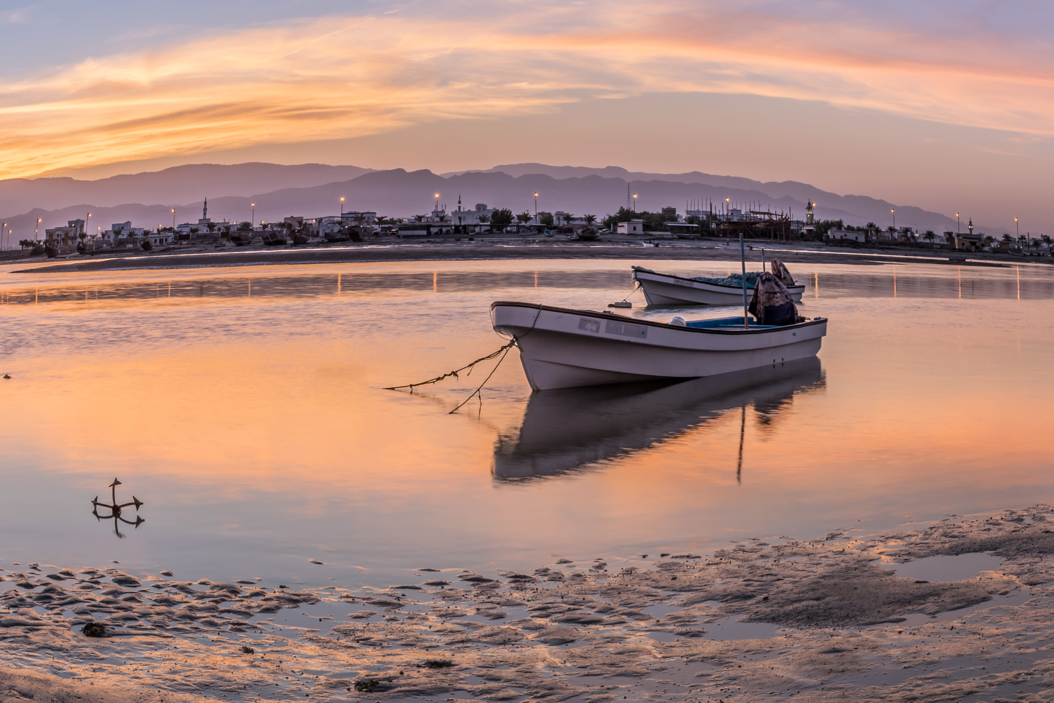 Nikon AF-S Nikkor 24-70mm F2.8G ED sample photo. Golden hour photography