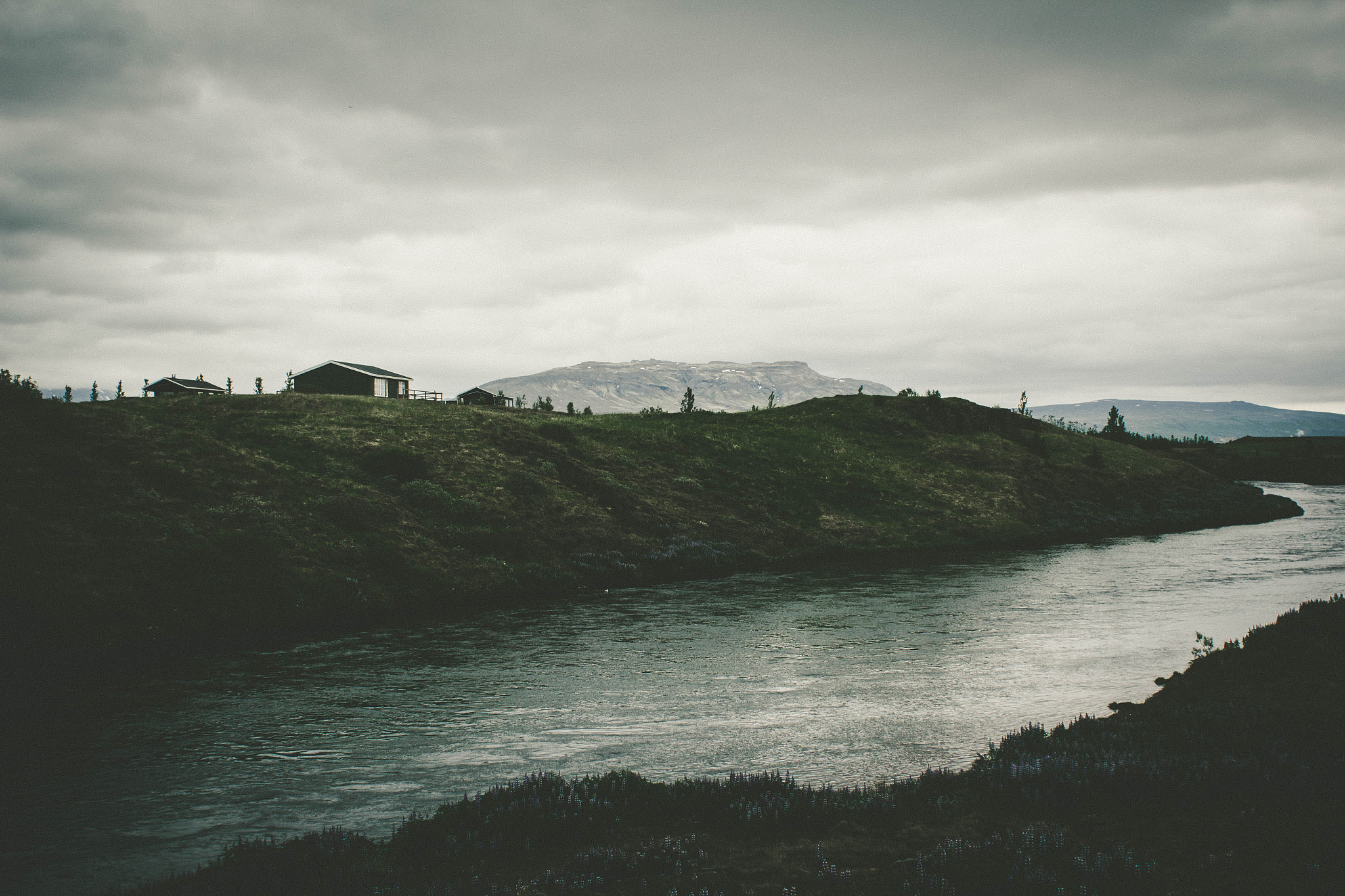 Canon EF 28mm F1.8 USM sample photo. Discoverability photography