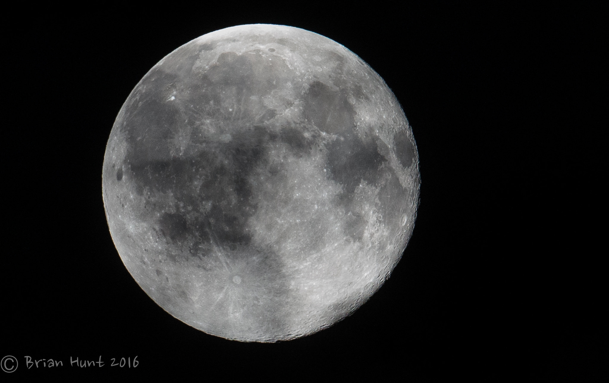 Canon EF 500mm F4L IS II USM sample photo. Great big moon photography