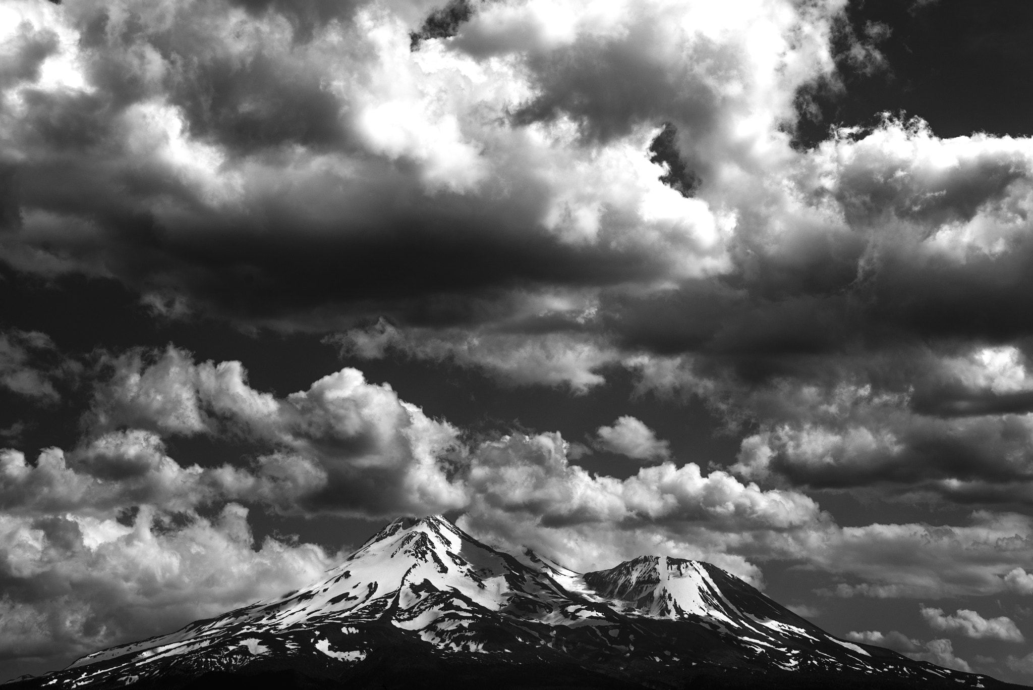 AF Zoom-Nikkor 35-70mm f/3.3-4.5 N sample photo. Shasta sky photography