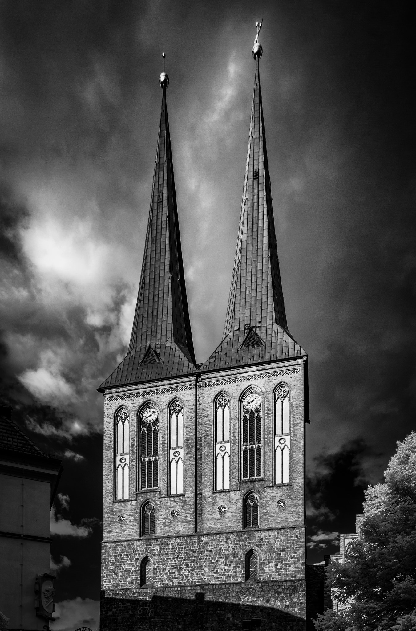 Canon TS-E 17mm F4L Tilt-Shift sample photo. Nikolai church photography