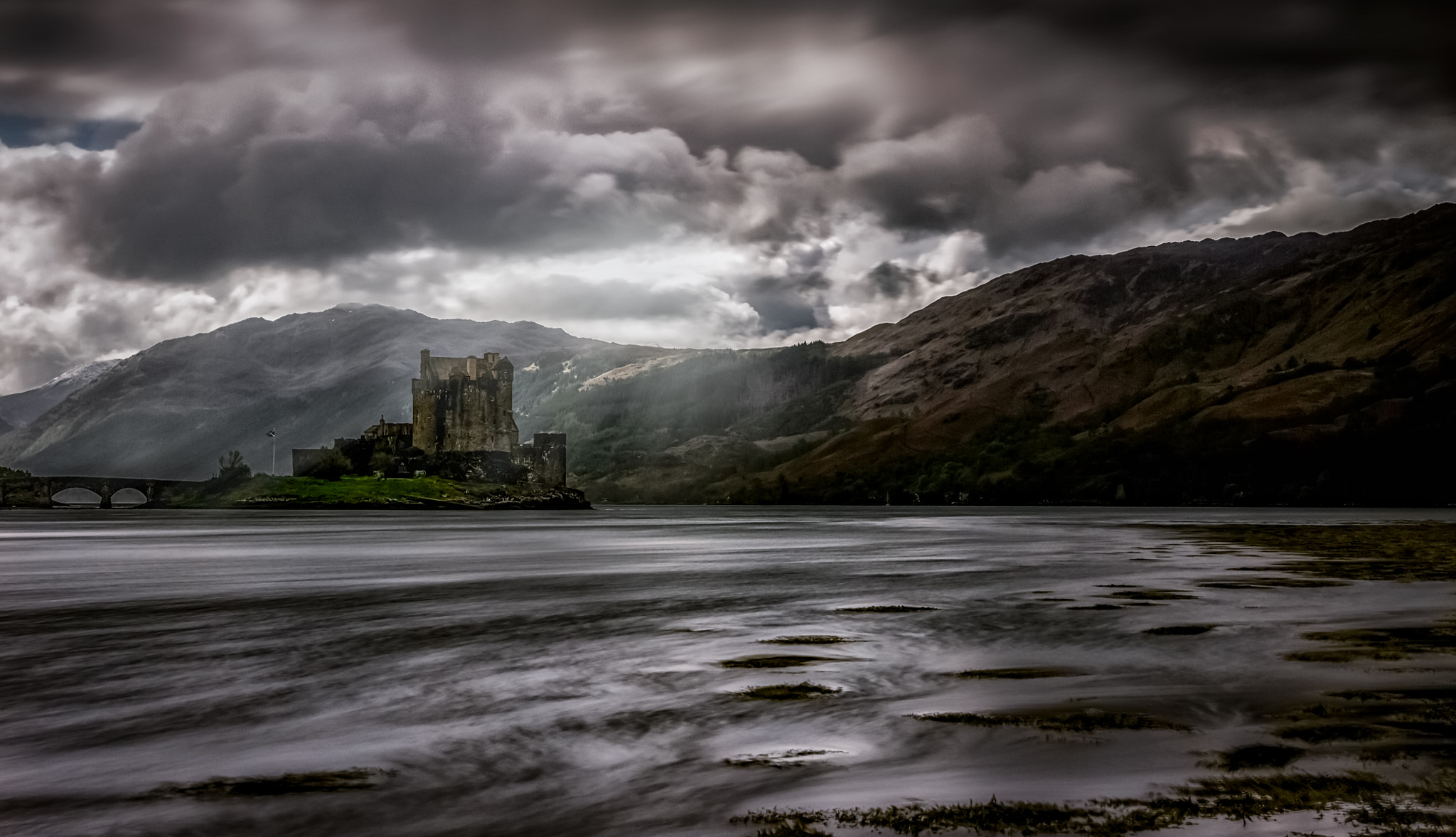 Canon EOS M sample photo. Eilean donan castle photography