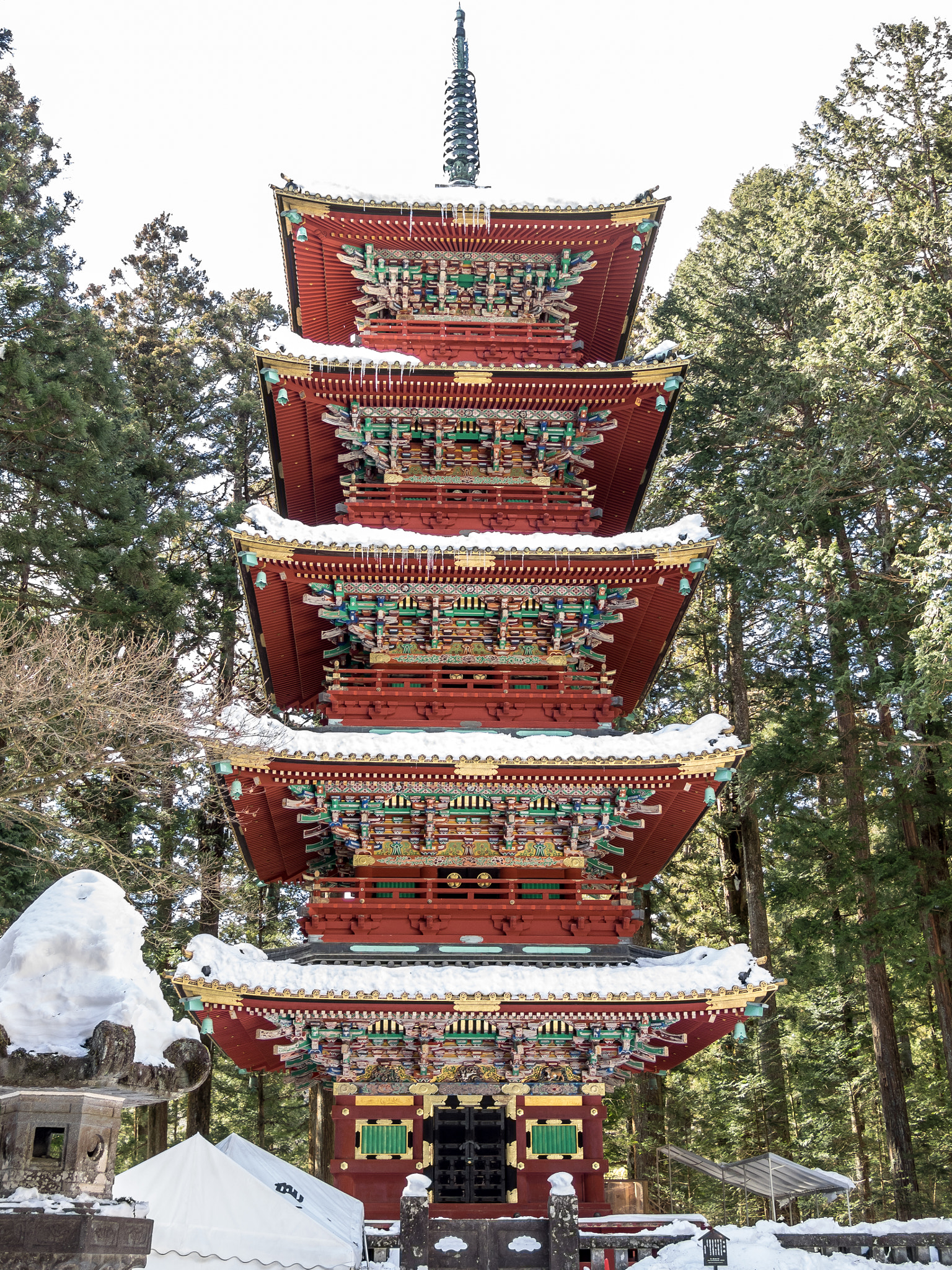 Olympus OM-D E-M1 + Panasonic Lumix G 20mm F1.7 ASPH sample photo. Pagoda at toshogu shrine, nikko photography