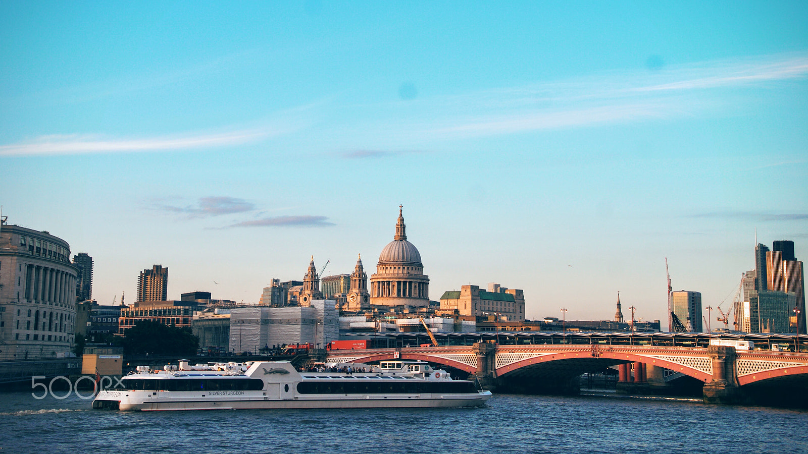 Tamron 16-300mm F3.5-6.3 Di II VC PZD Macro sample photo. Blackfriars photography